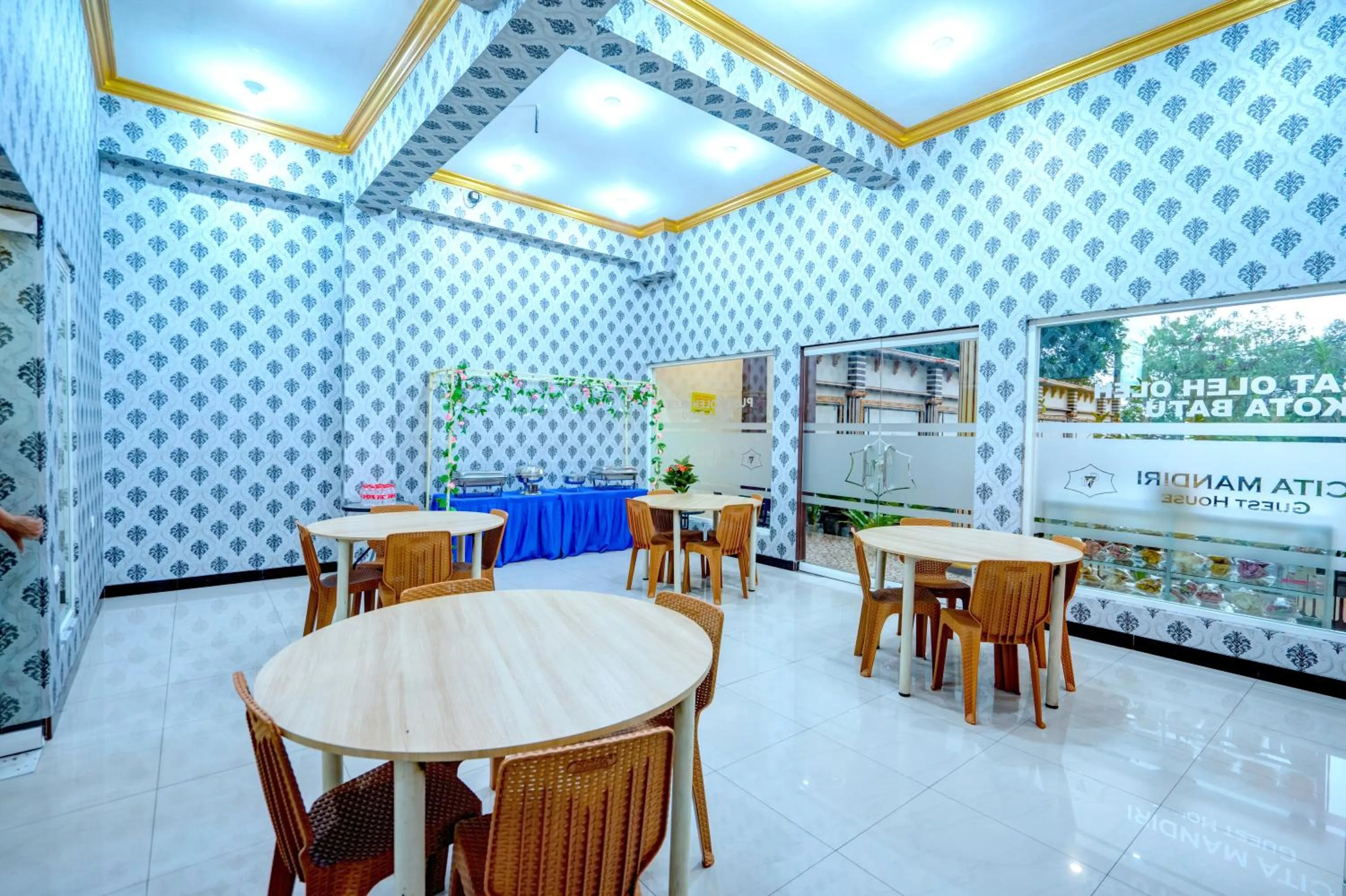 Seating area in Grand Dream Cita Mandiri Syariah