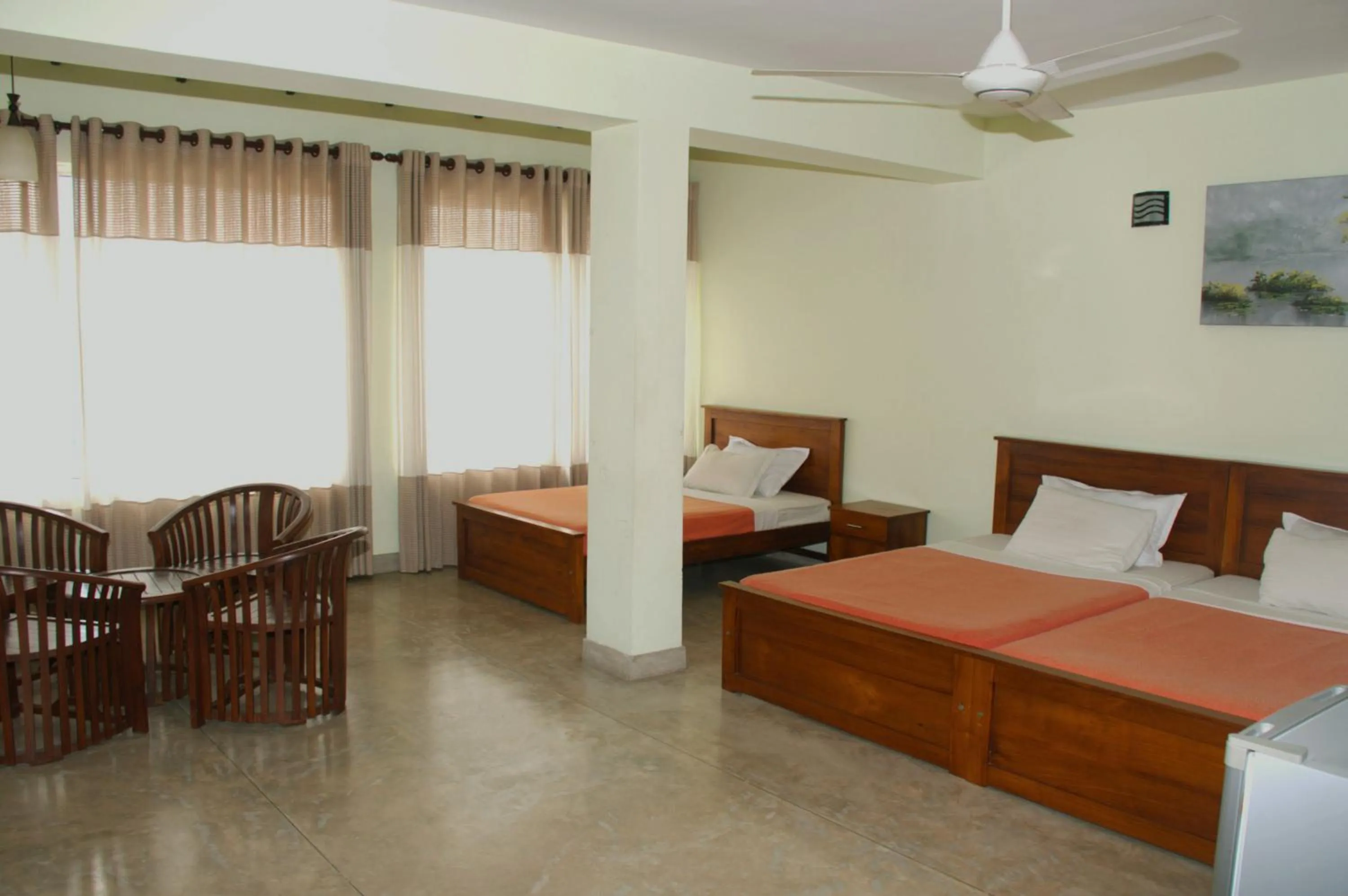 Photo of the whole room, Bed in Jack Tree Lodge