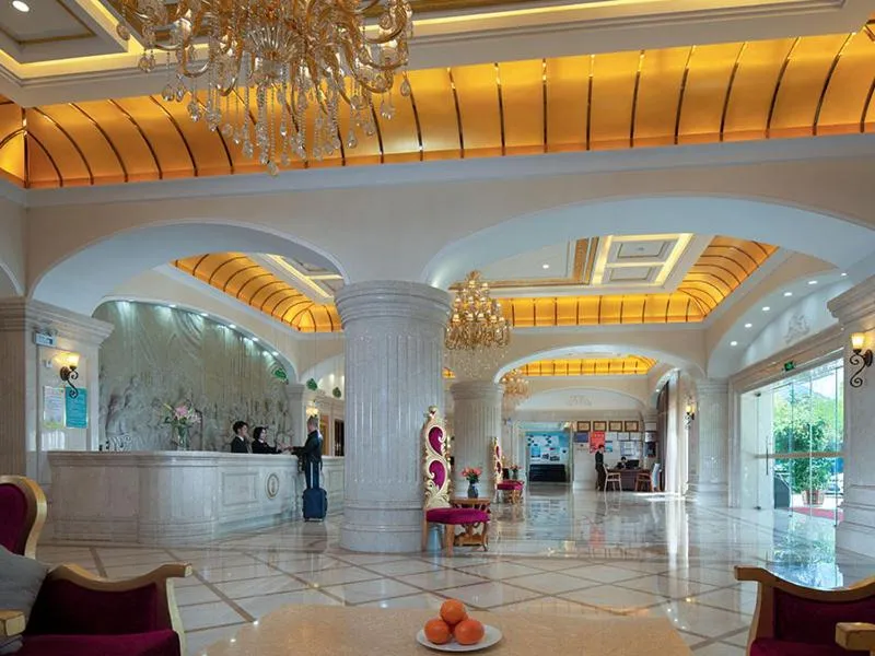 Vienna International Hotel Lijiang Yuxue Avenue