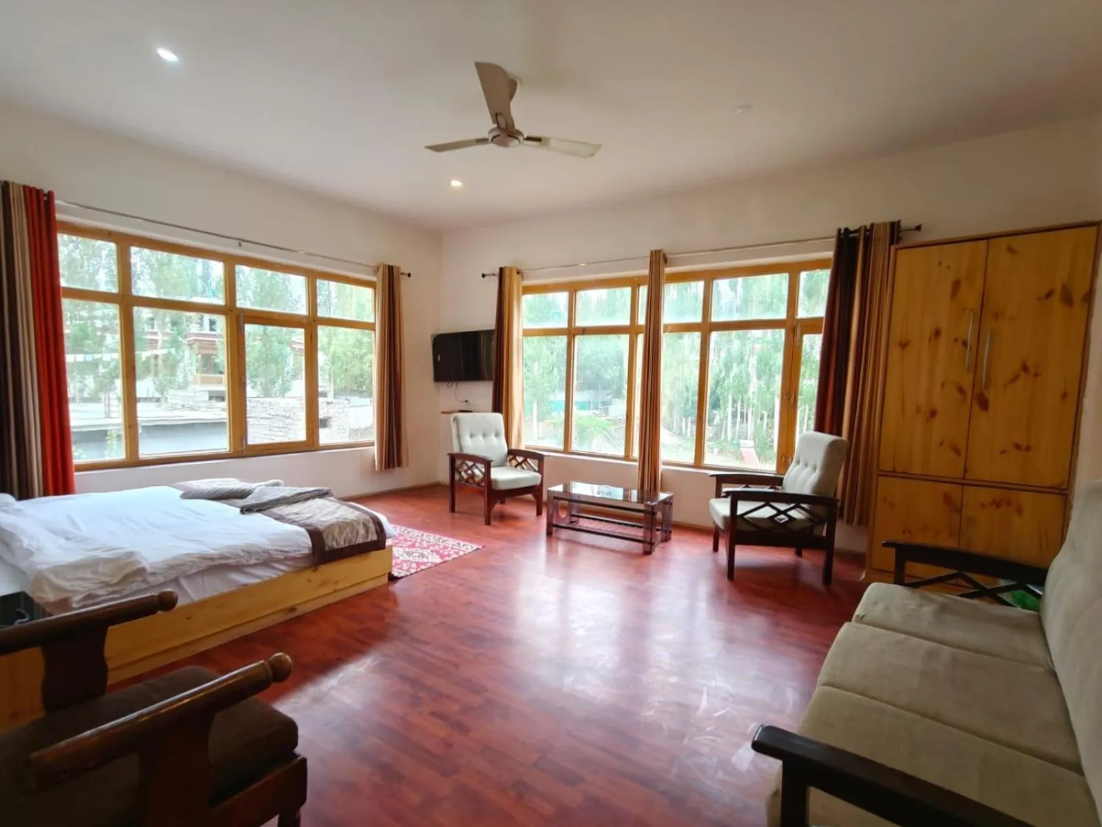 Bed in Hotel Sambhava Inn, Leh