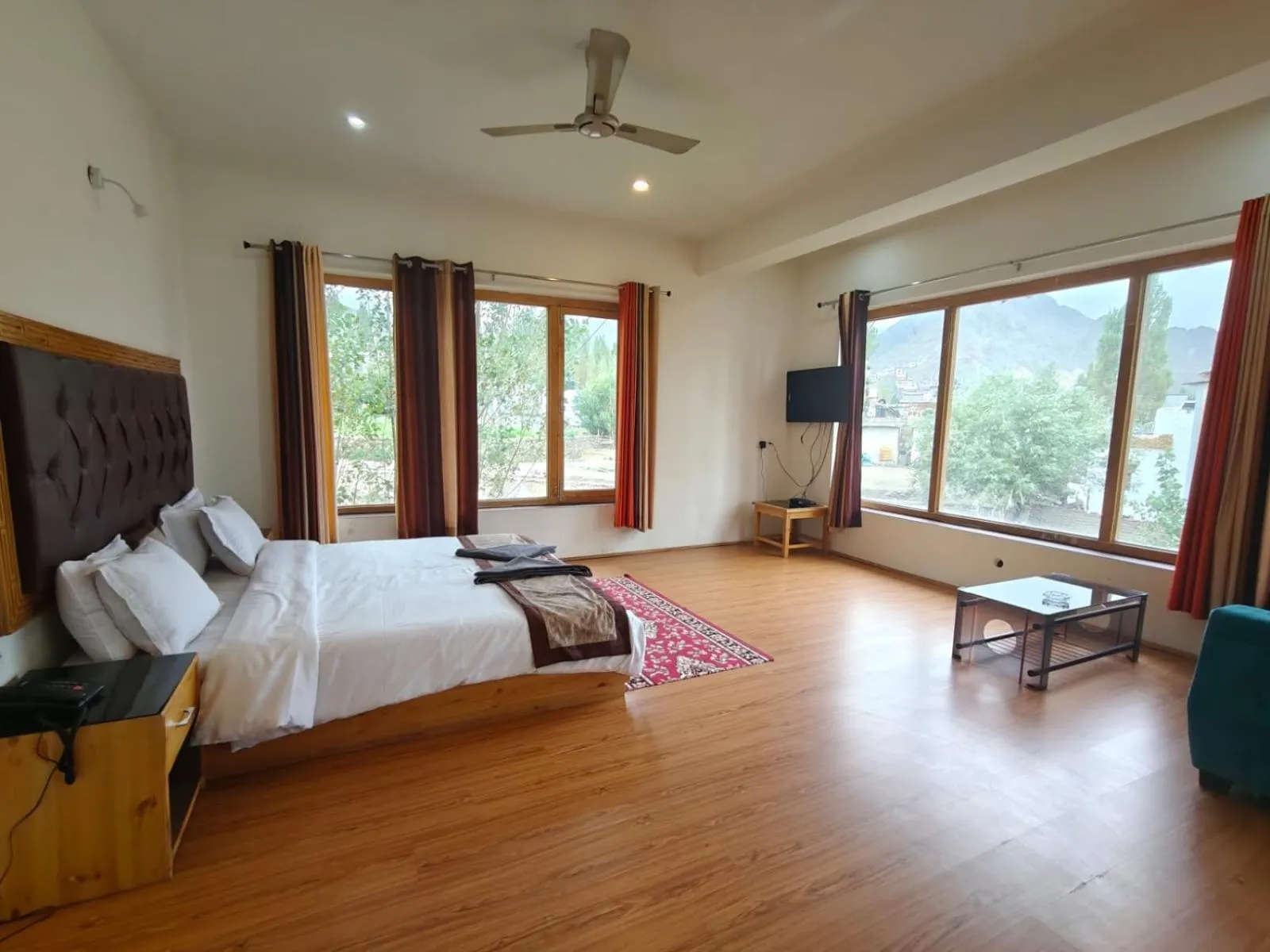 Bed in Hotel Sambhava Inn, Leh