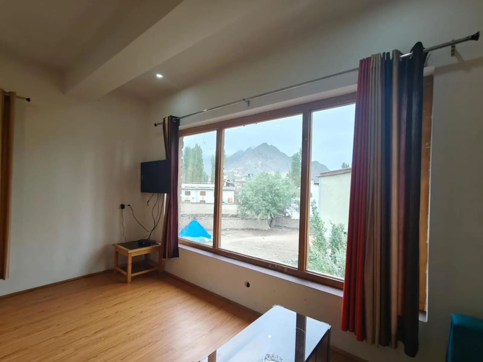 Bed in Hotel Sambhava Inn, Leh