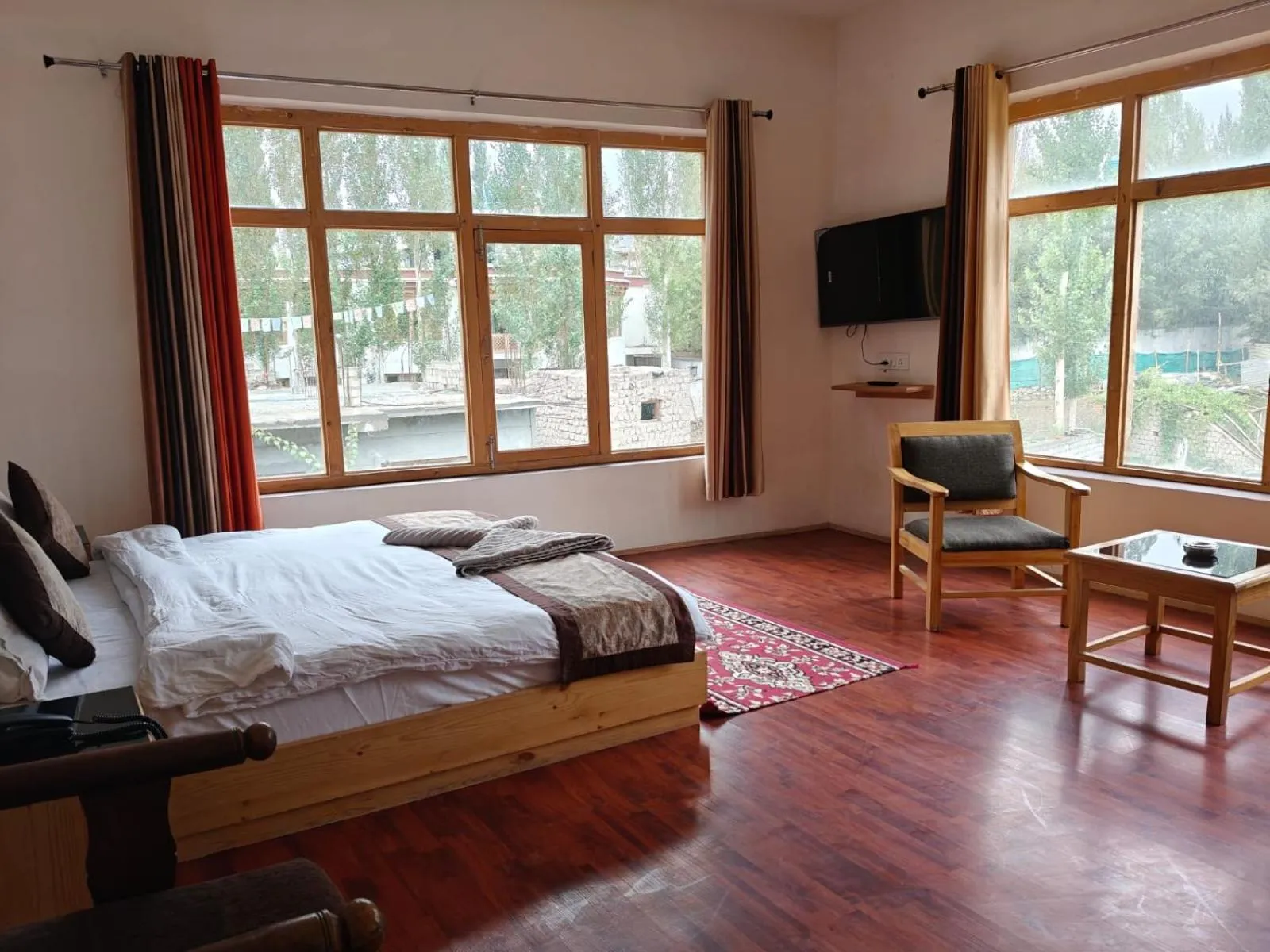 Bed in Hotel Sambhava Inn, Leh