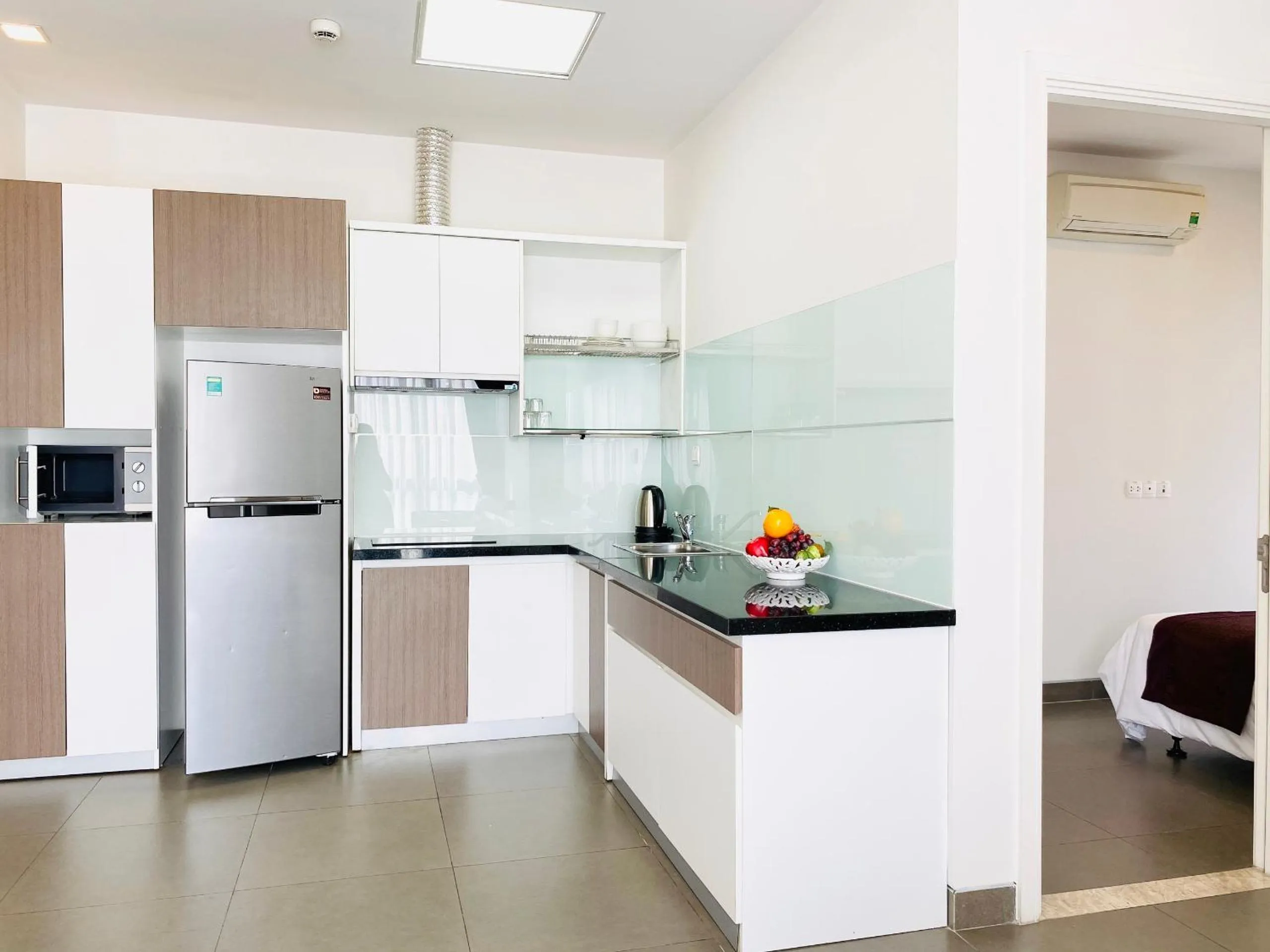 stove in Glenwood Suites