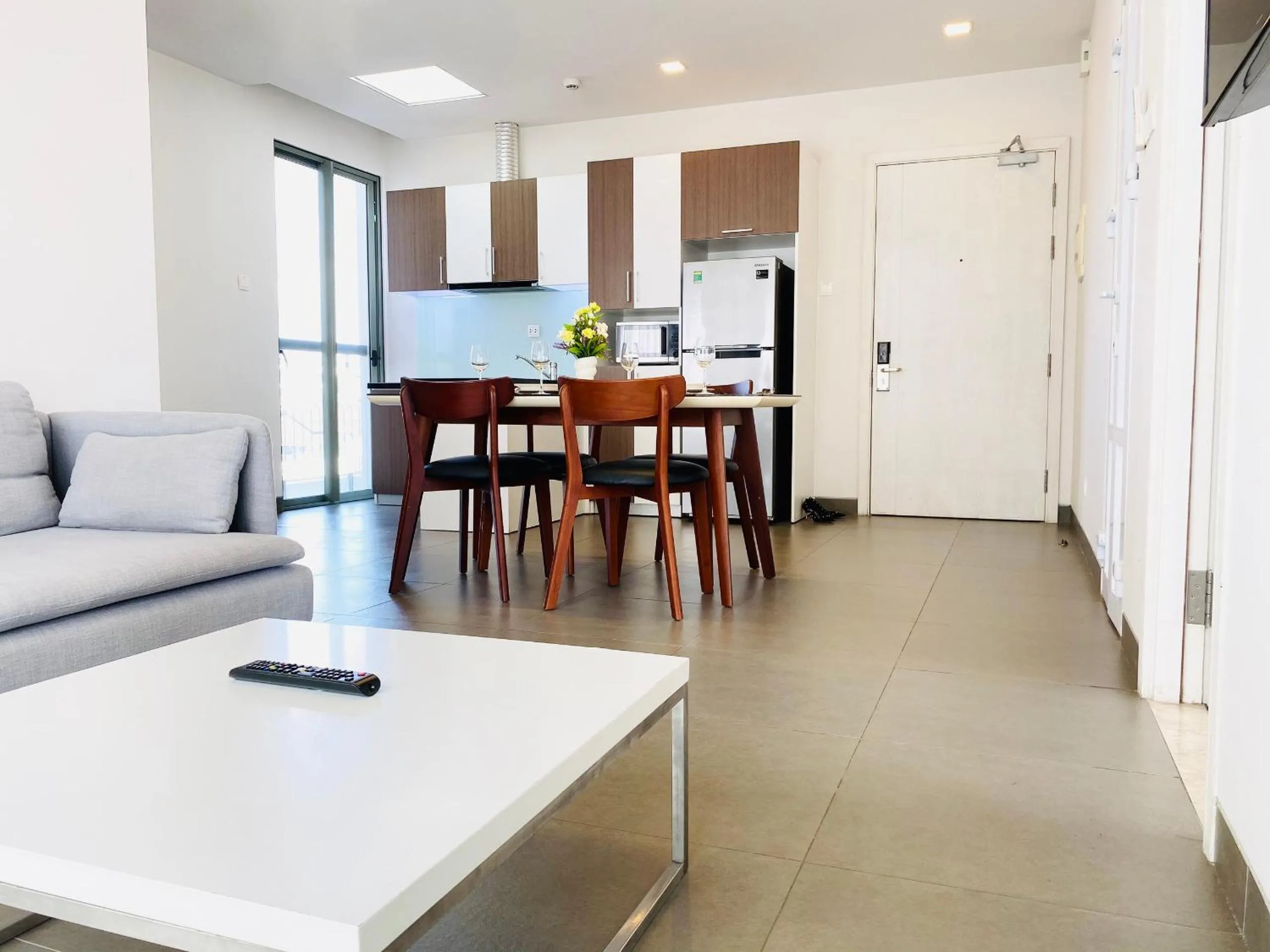 Living room in Glenwood Suites