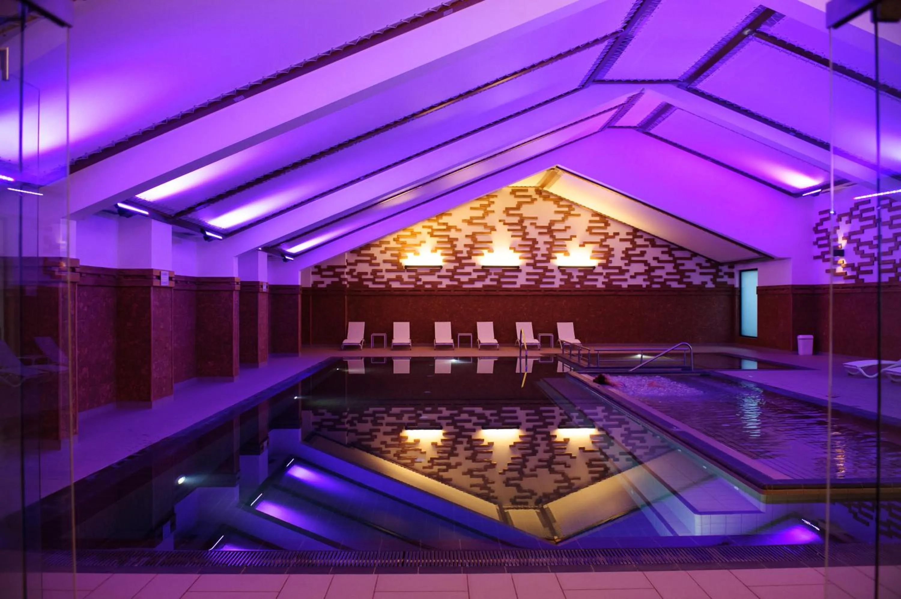 Swimming pool in Ruskovets Thermal SPA & Ski Resort