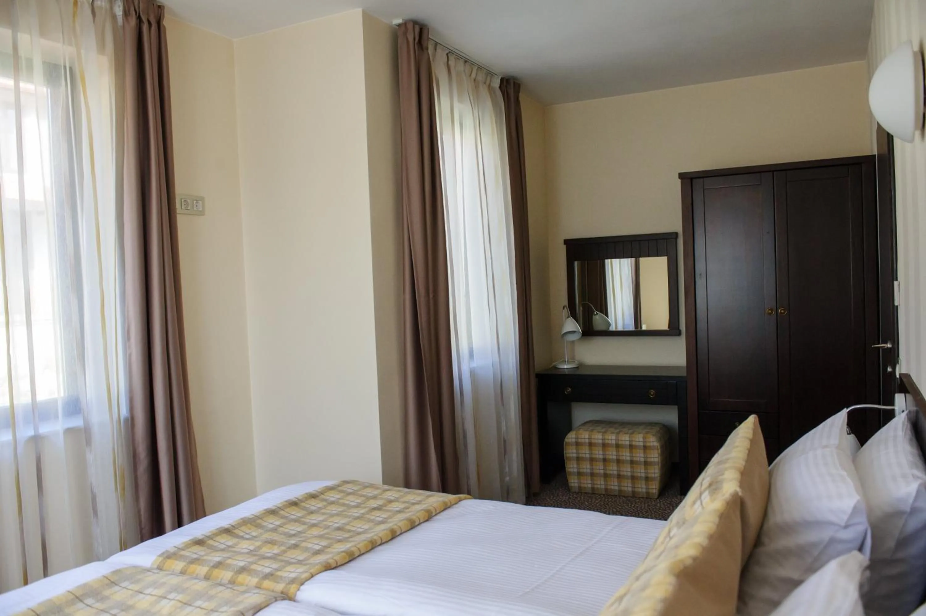 Bedroom, Bed in Ruskovets Thermal SPA & Ski Resort