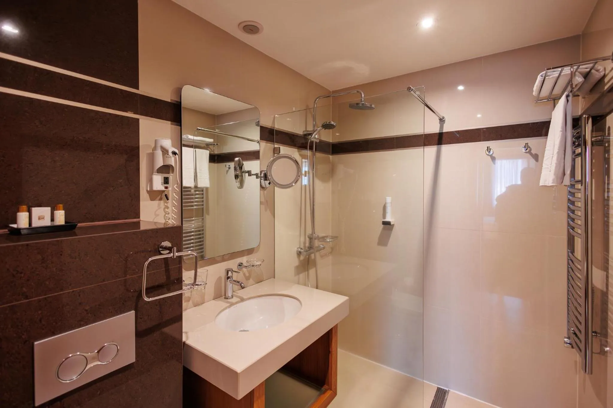 Toilet in Ruskovets Thermal SPA & Ski Resort