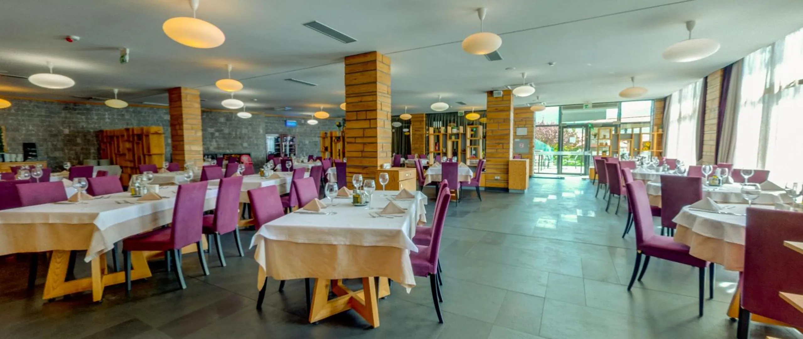 Restaurant/places to eat in Ruskovets Thermal SPA & Ski Resort