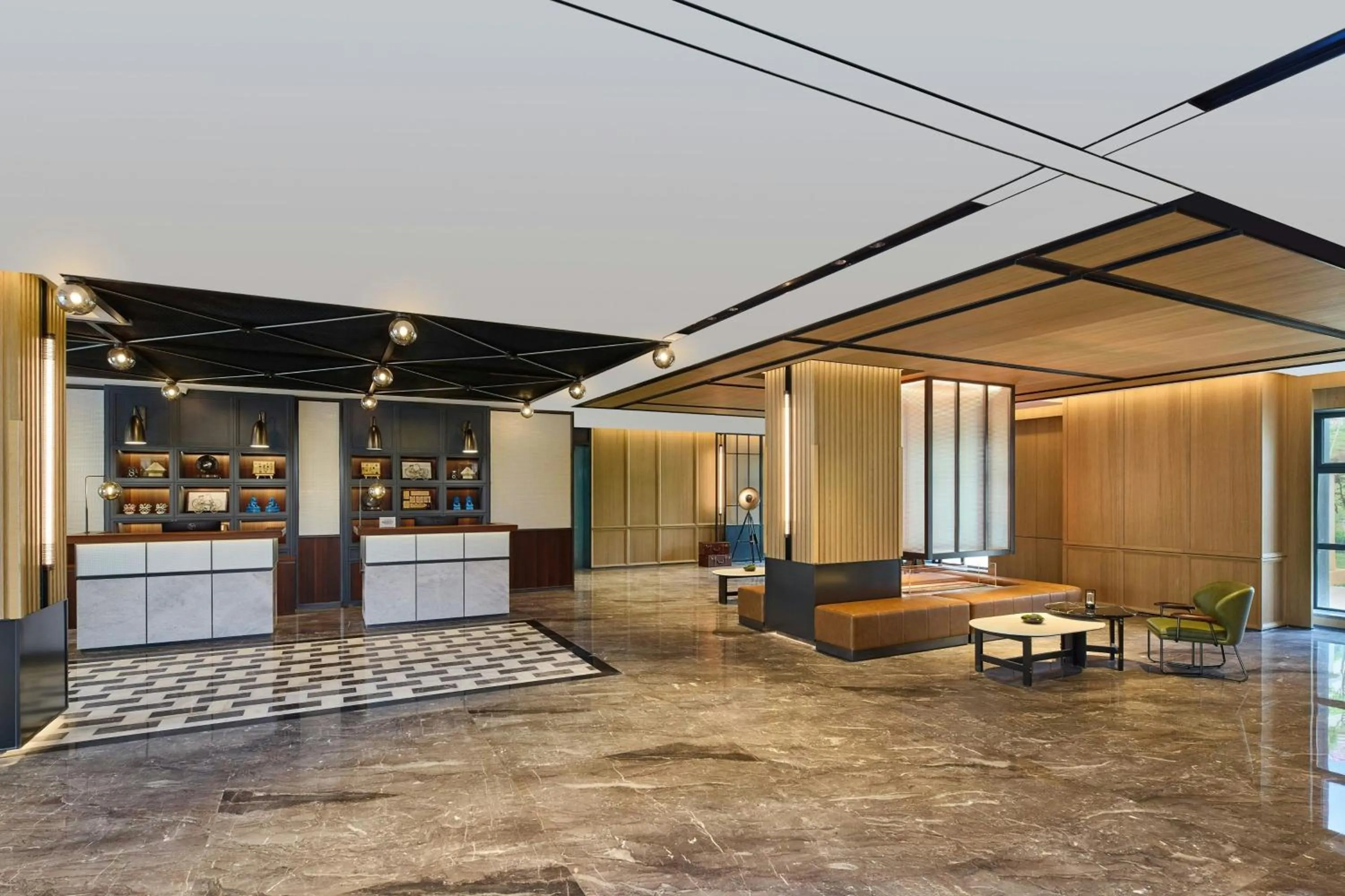 Lobby or reception in Four Points by Sheraton Kunming Changshui Airport