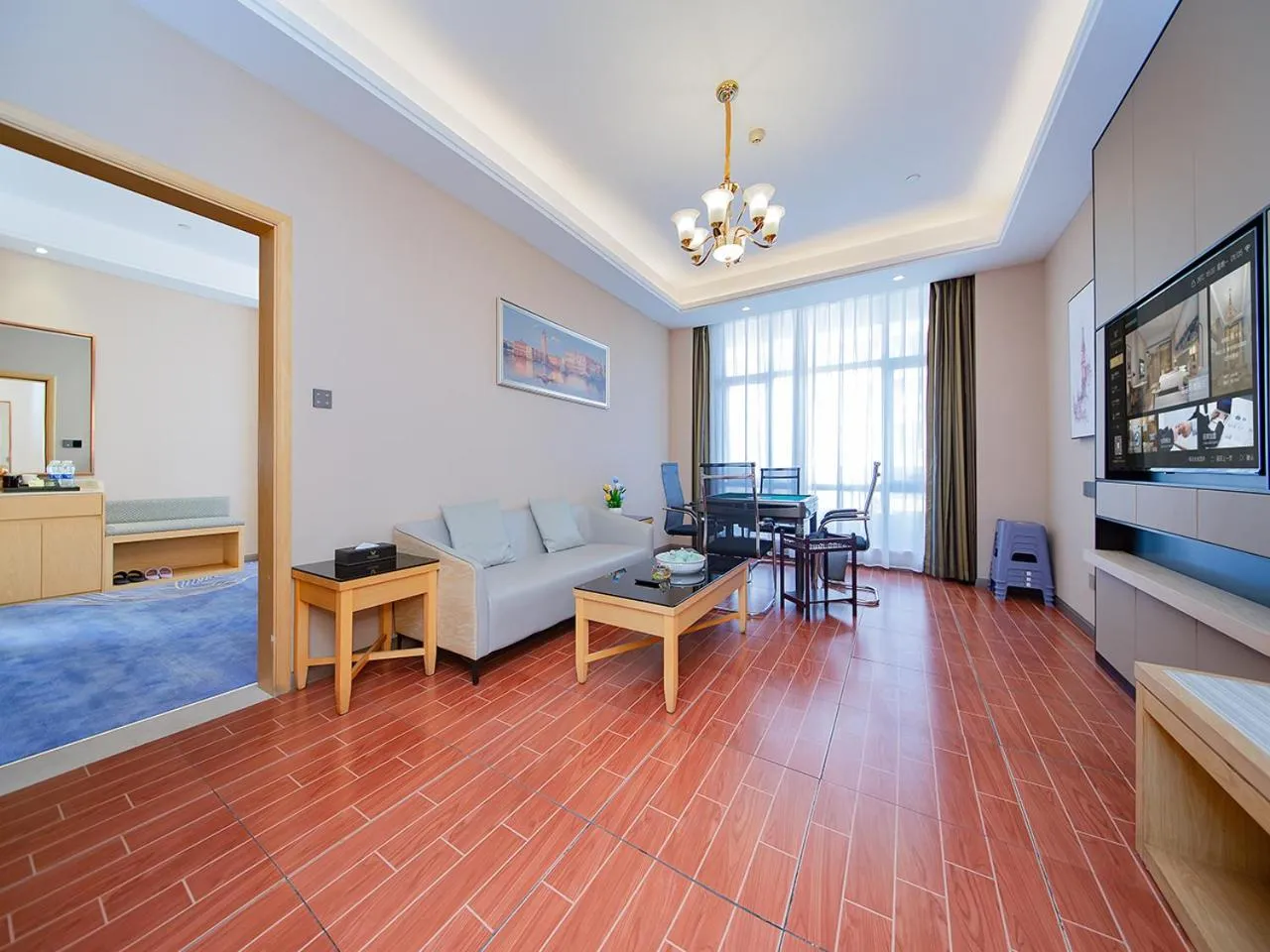 Vienna International Hotel Jingzhou New World