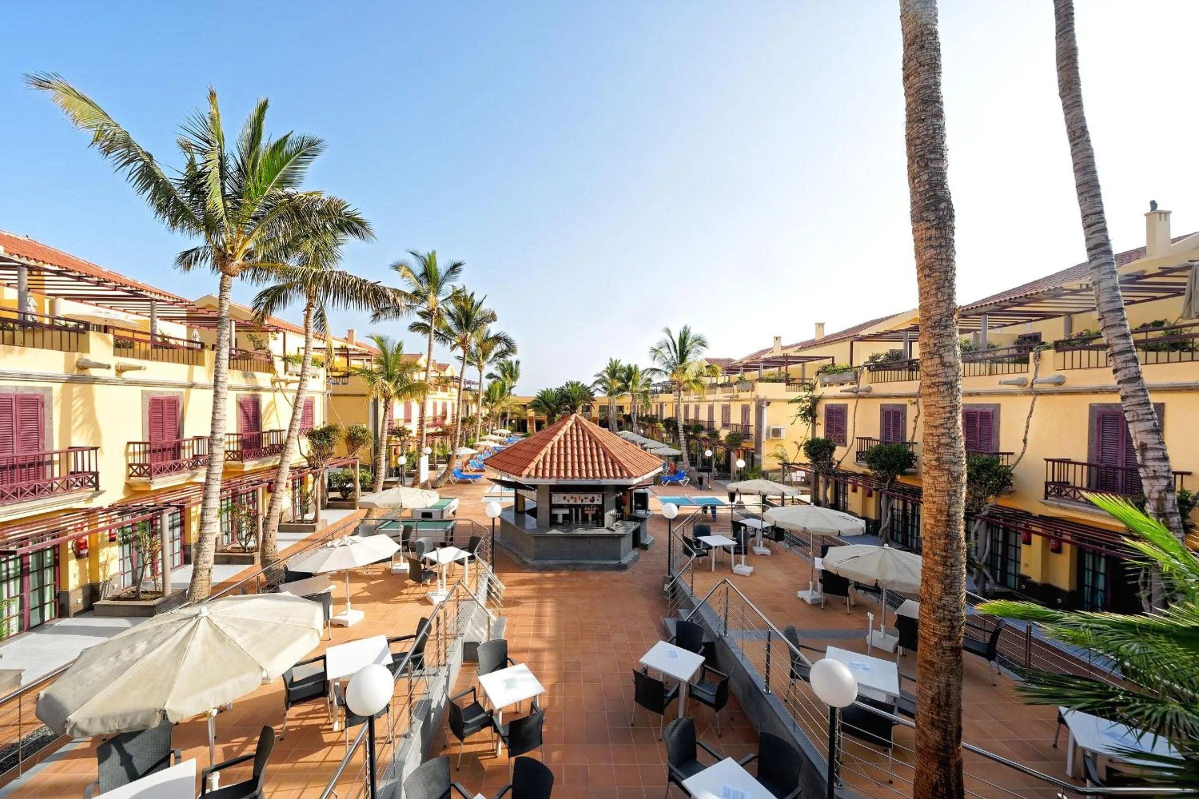 Patio in Bungalows Maspalomas Oasis Club - All Inclusive.