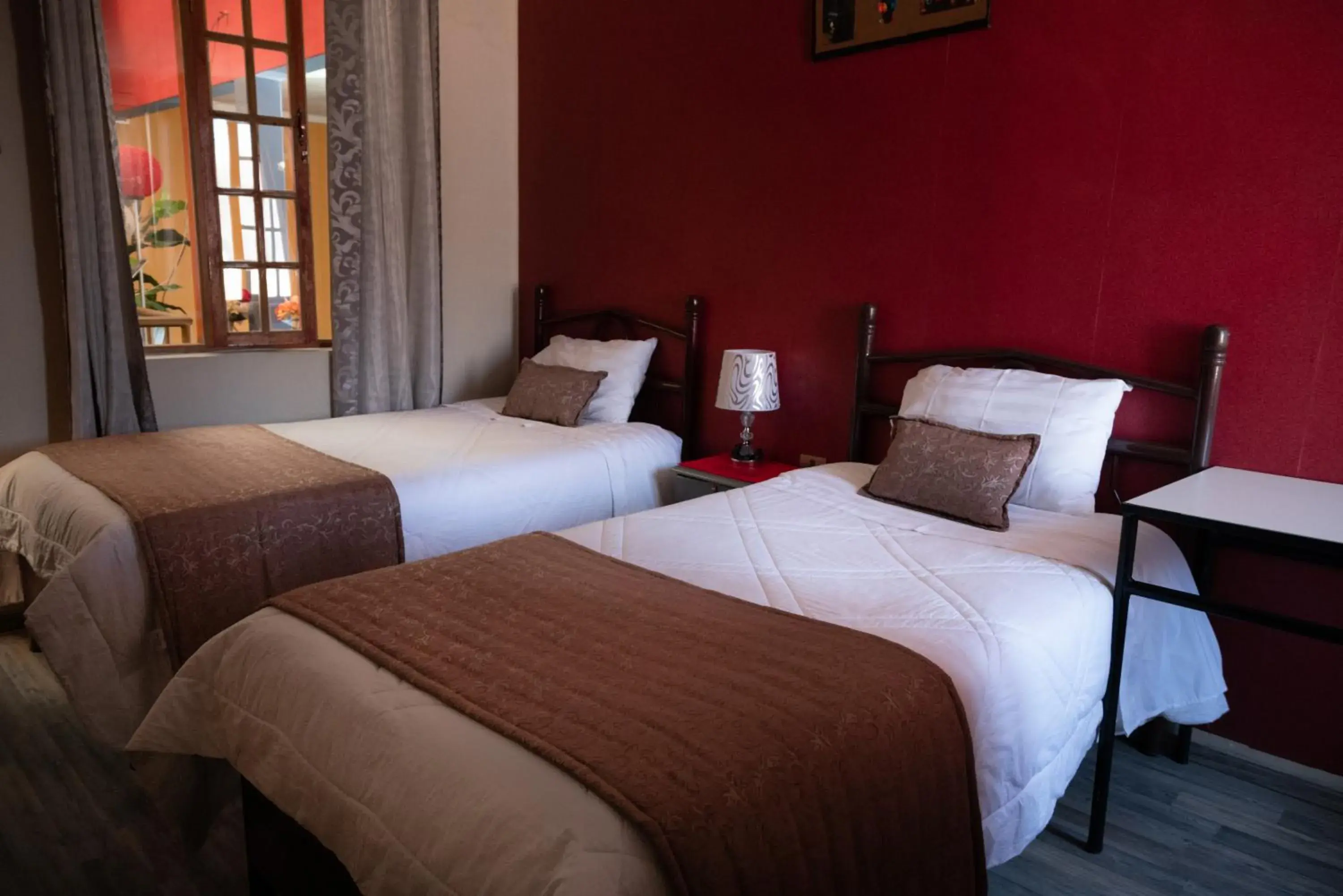 Twin Room - single occupancy in Tonito Hotel Twin Room - single occupancy in Tonito Hotel