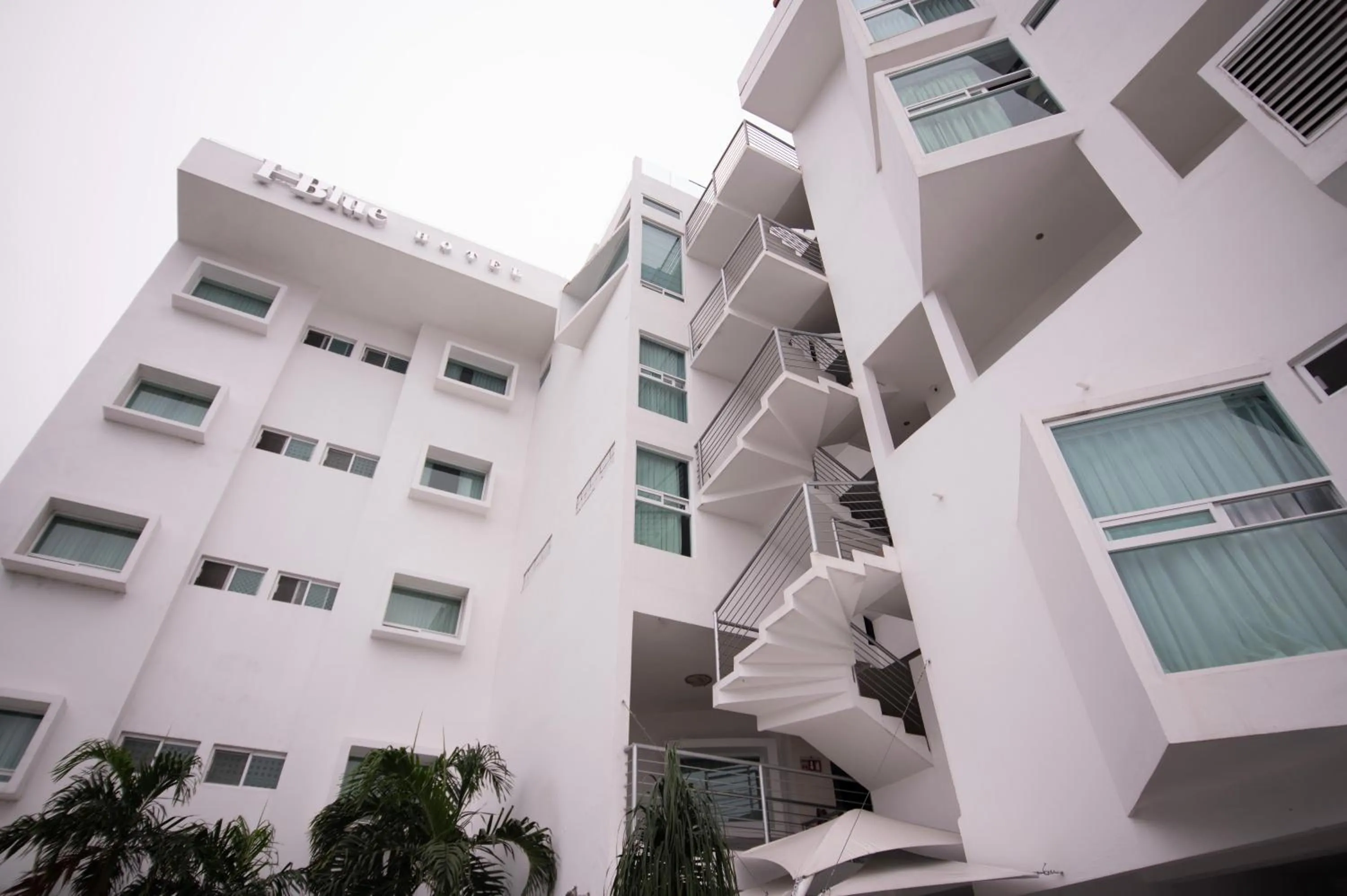 Property building in Hotel HBlue Centro