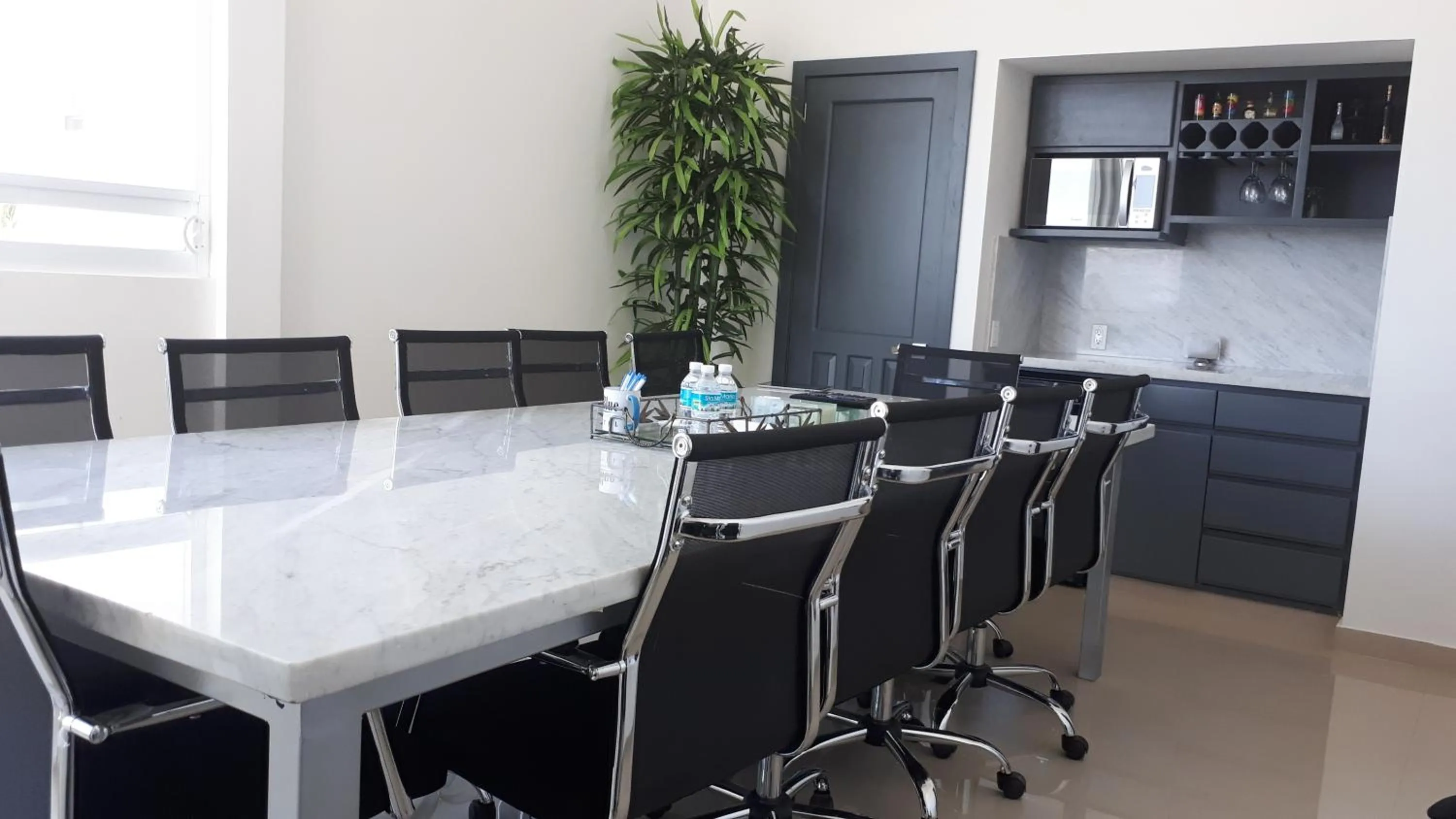 Meeting/conference room in Hotel HBlue Centro