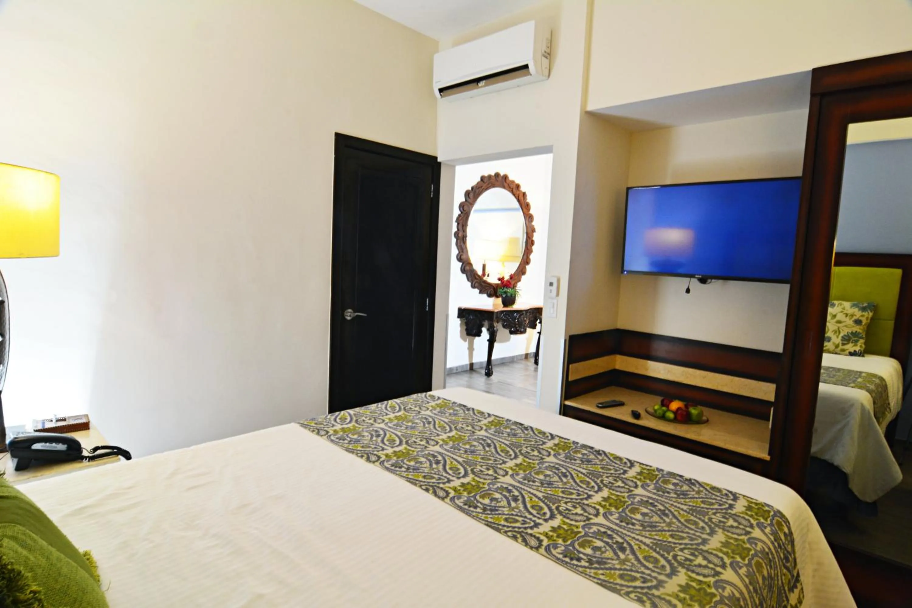 Bed in Hotel HBlue Centro