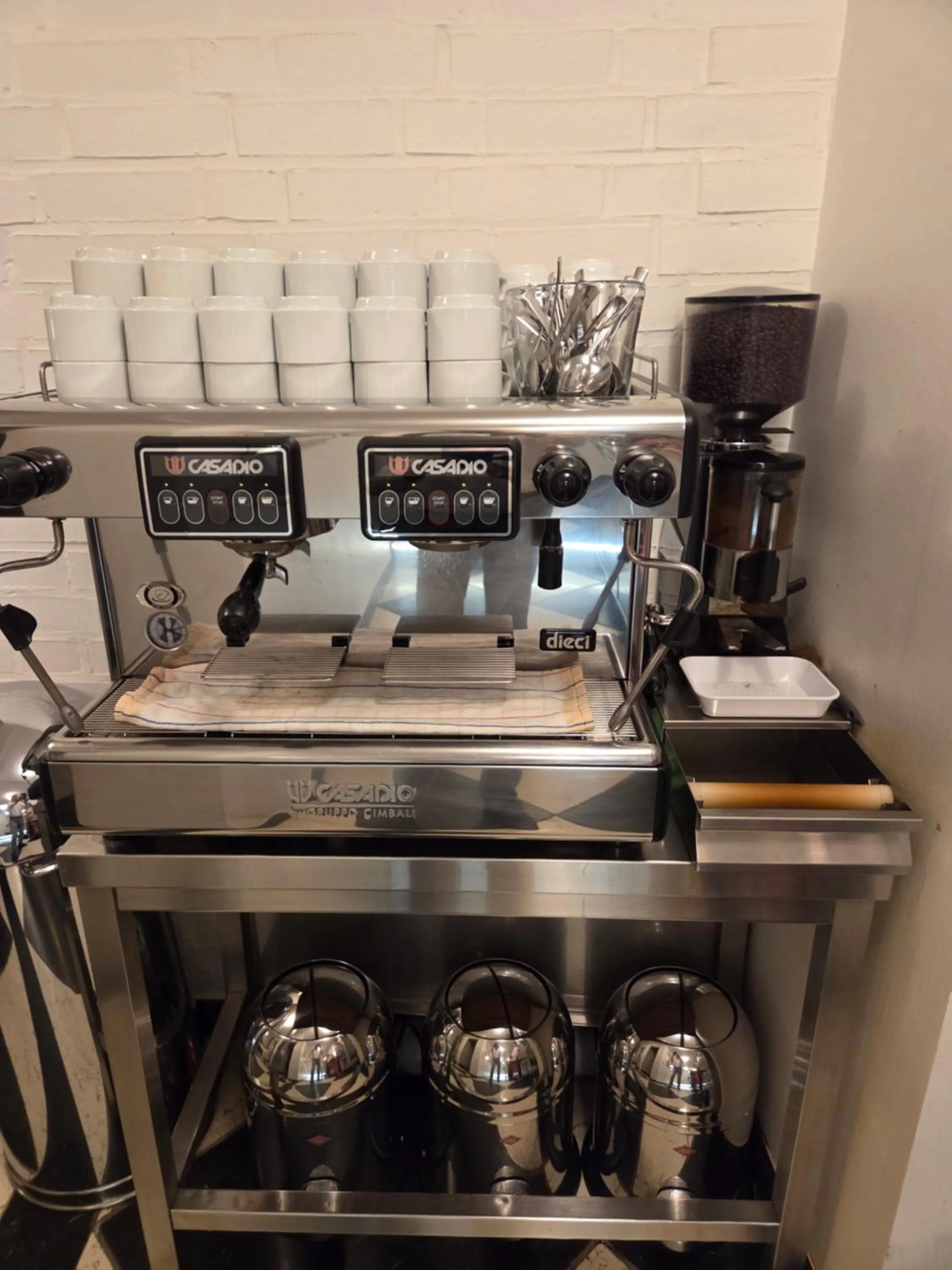 Coffee/tea facilities in Hotel Freiheit