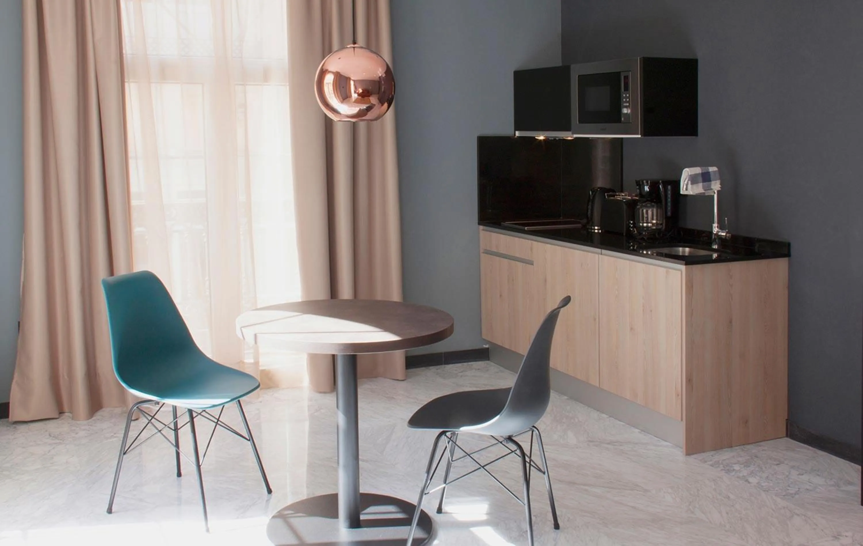 Coffee/tea facilities in Apartamentos NONO by Charming Stay