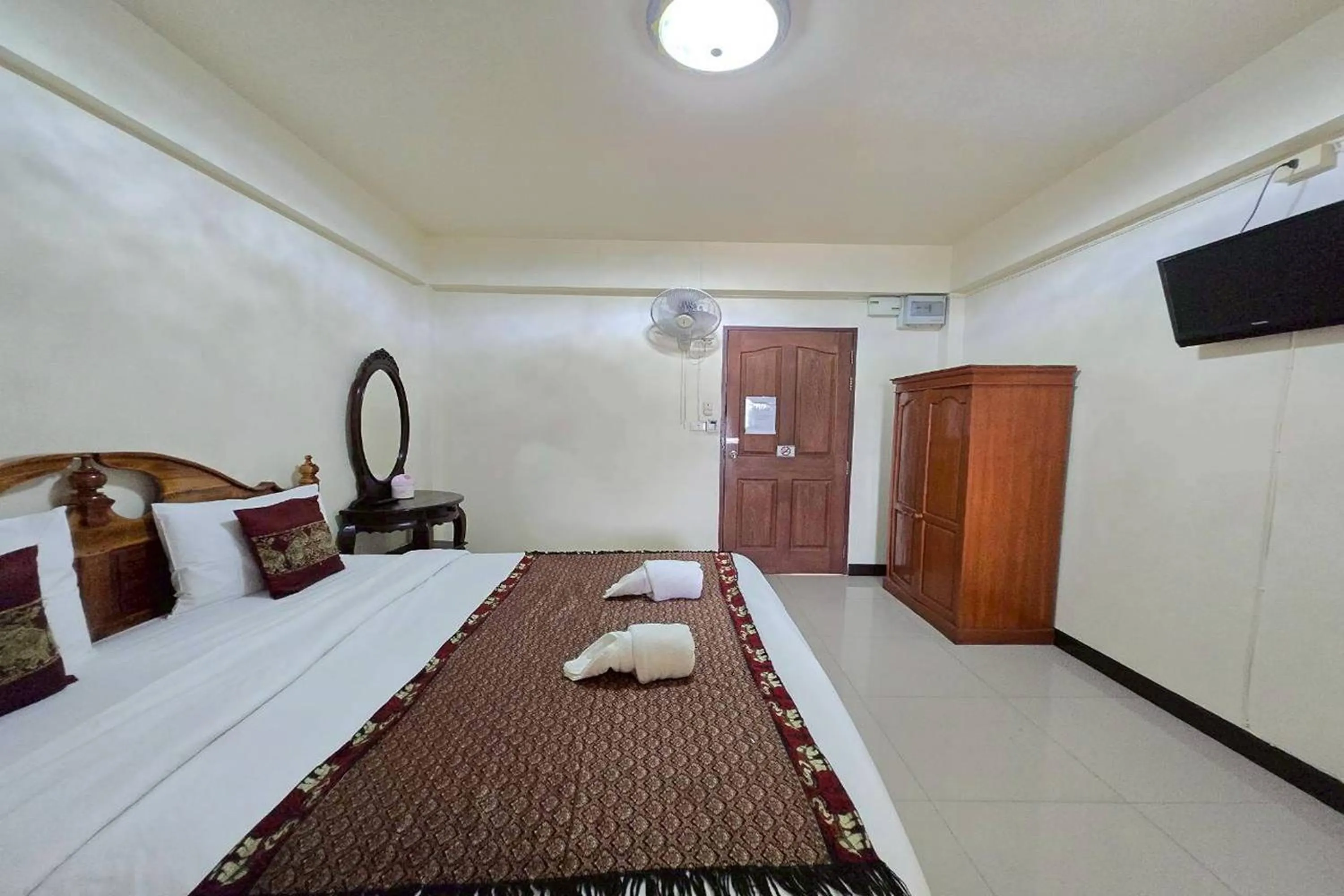 Bed in Baan Sabai Guesthouse