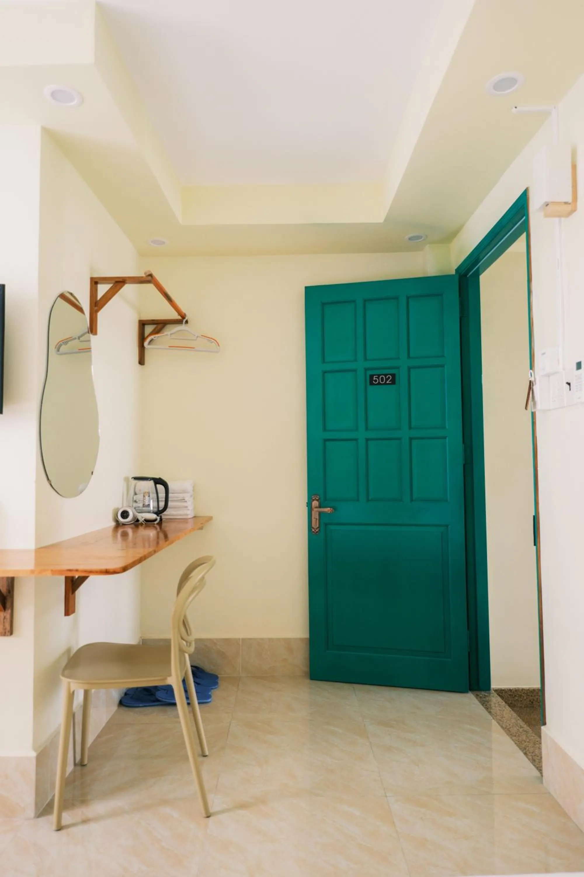 Photo of the whole room in De Rivé Homestay 2 - Bến Ninh Kiều