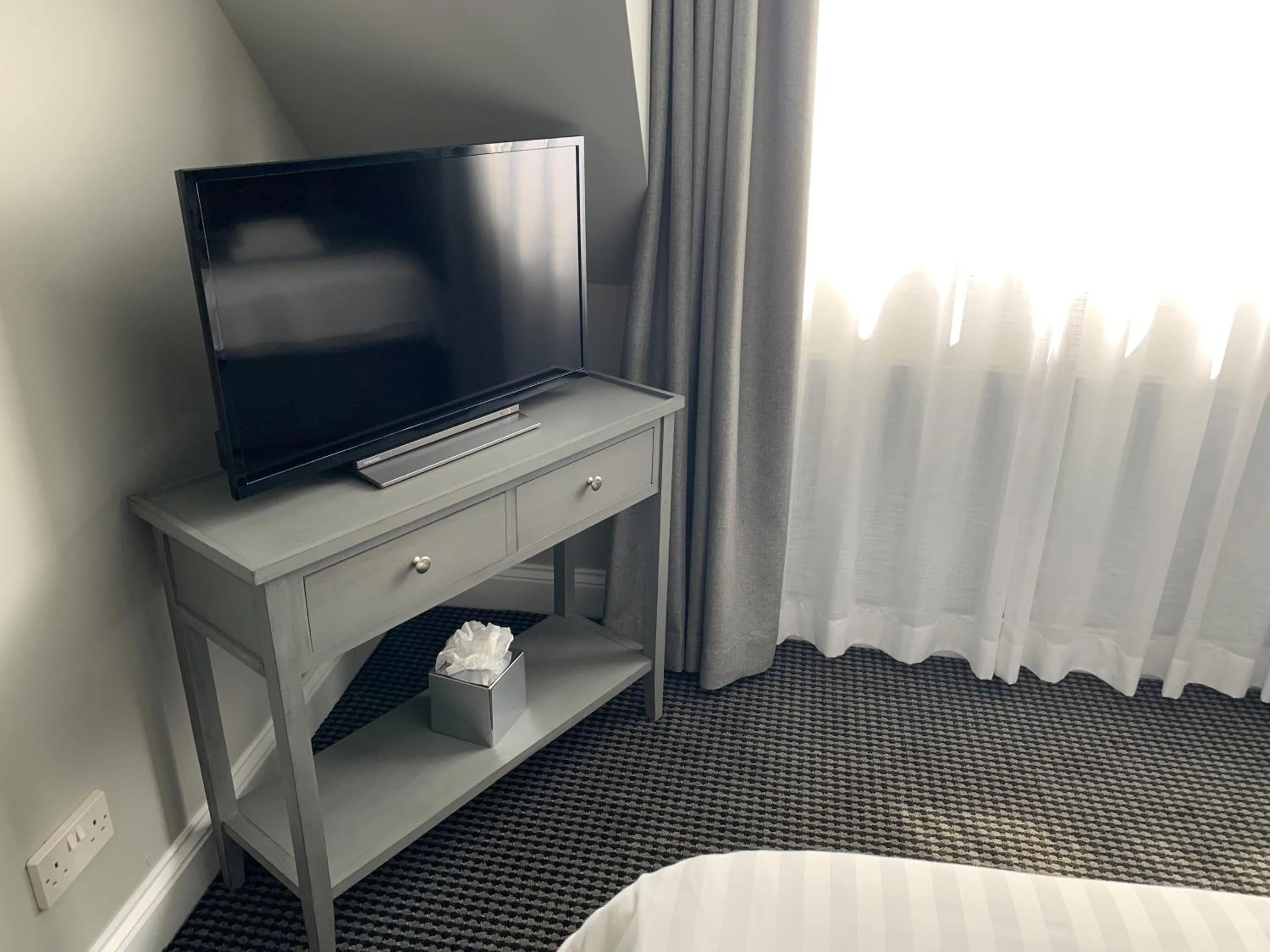 TV and multimedia, Bed in Badgemore Park