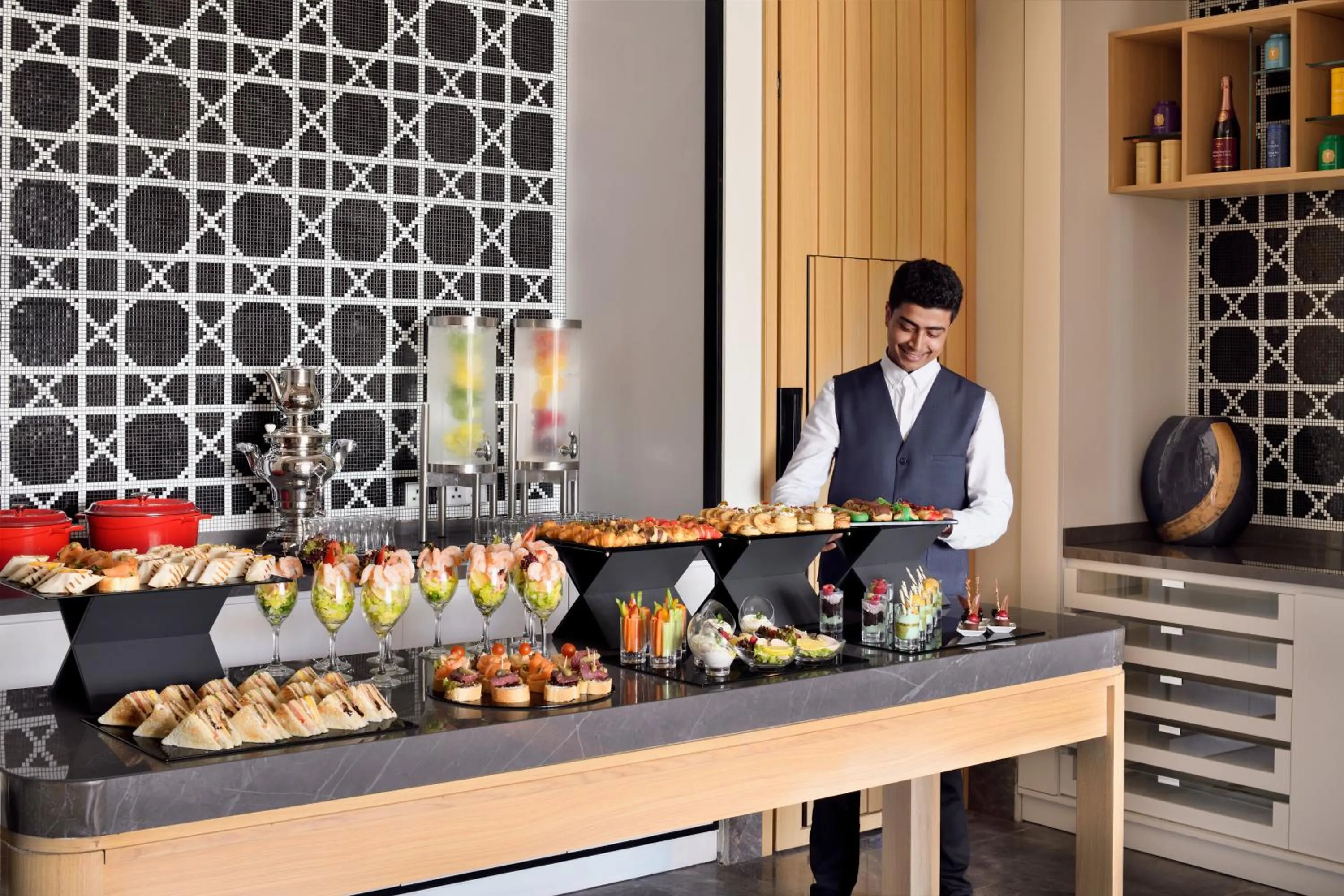 Meeting/conference room in Crowne Plaza Zhongshan Torch High-tech Zone by IHG