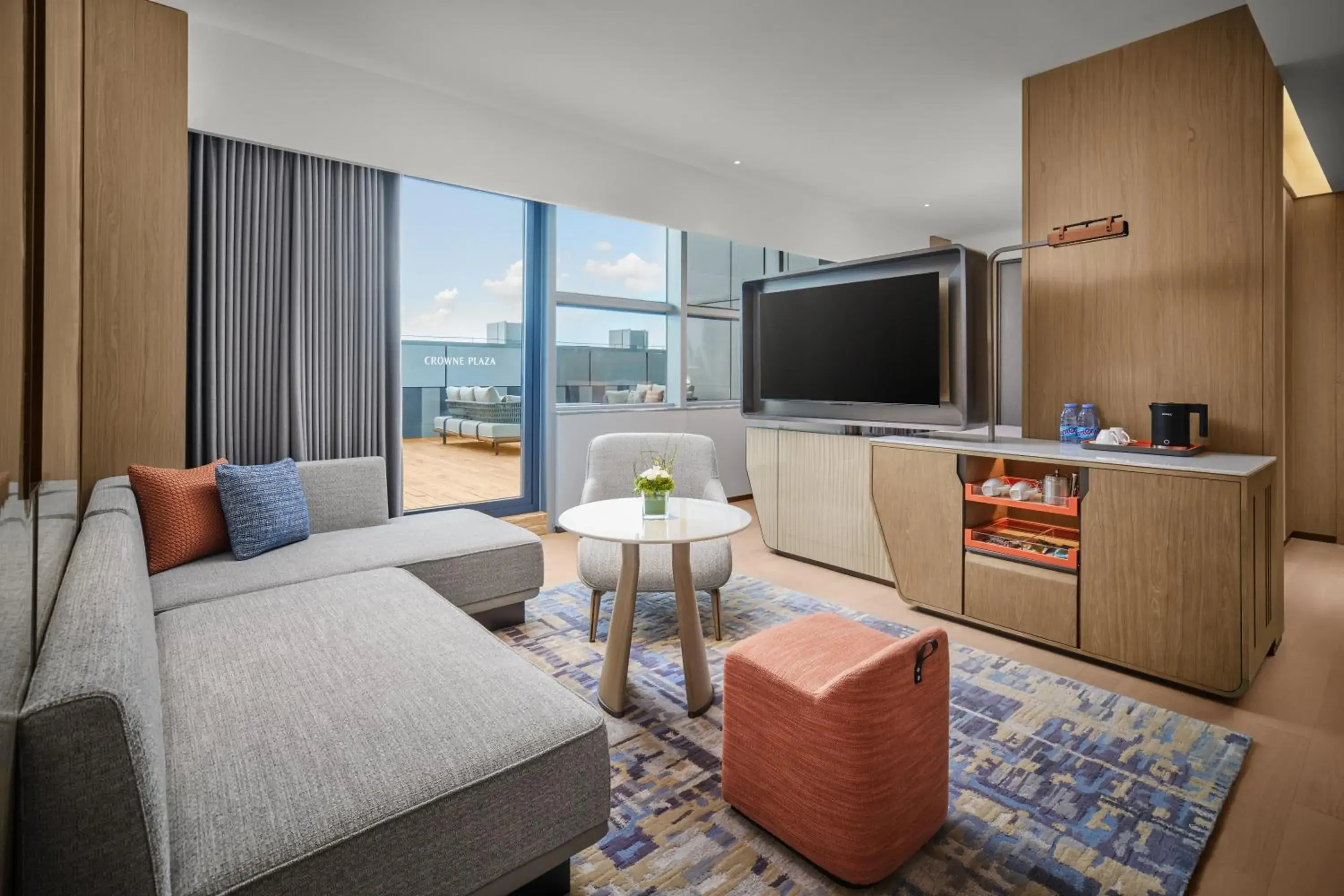 Premium King Room - Lounge Access in Crowne Plaza Zhongshan Torch High-tech Zone by IHG Premium King Room - Lounge Access in Crowne Plaza Zhongshan Torch High-tech Zone by IHG