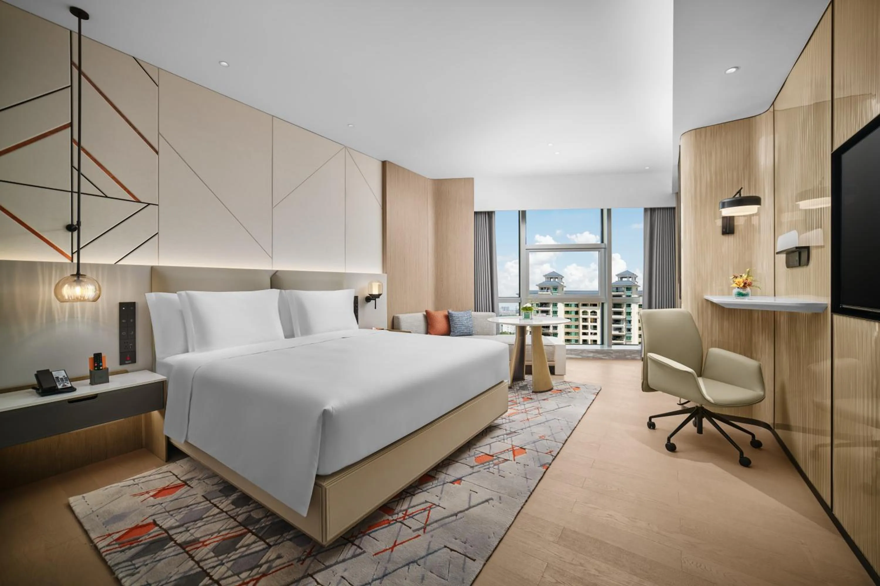 Bedroom in Crowne Plaza Zhongshan Torch High-tech Zone by IHG