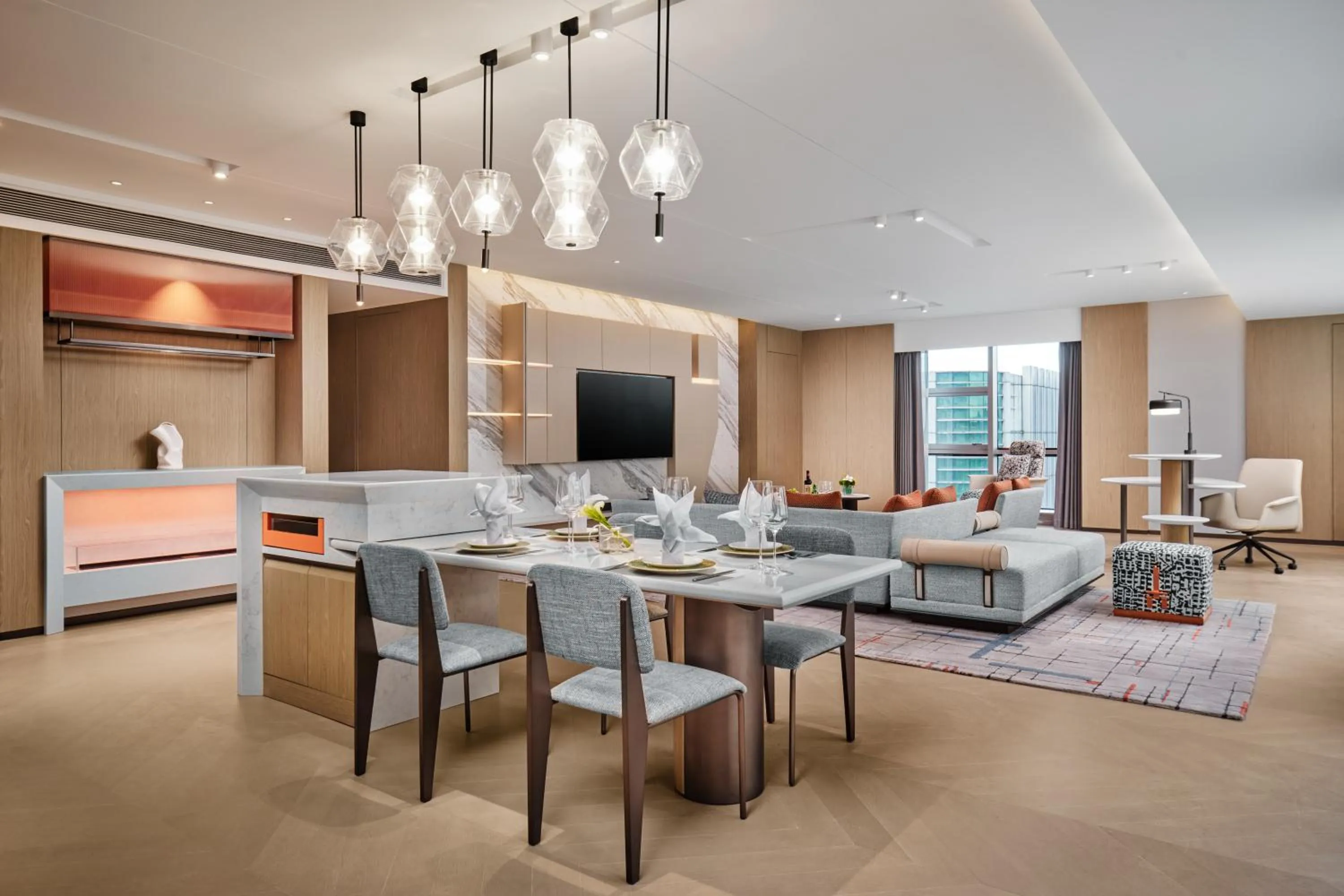 Living room in Crowne Plaza Zhongshan Torch High-tech Zone by IHG