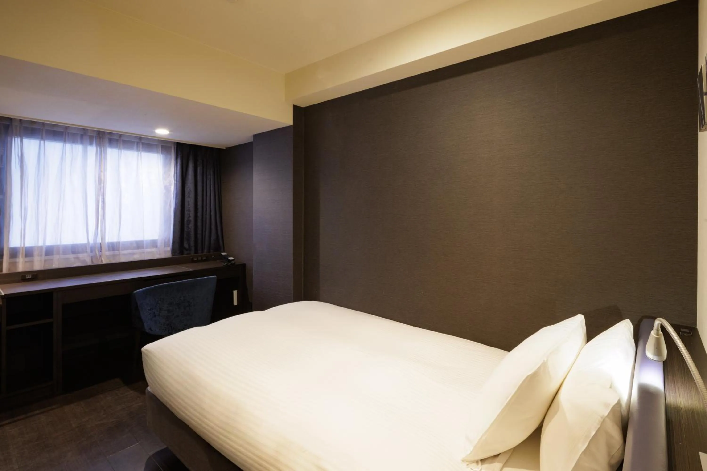 Photo of the whole room, Bed in HOTEL AMANEK Osaka Namba