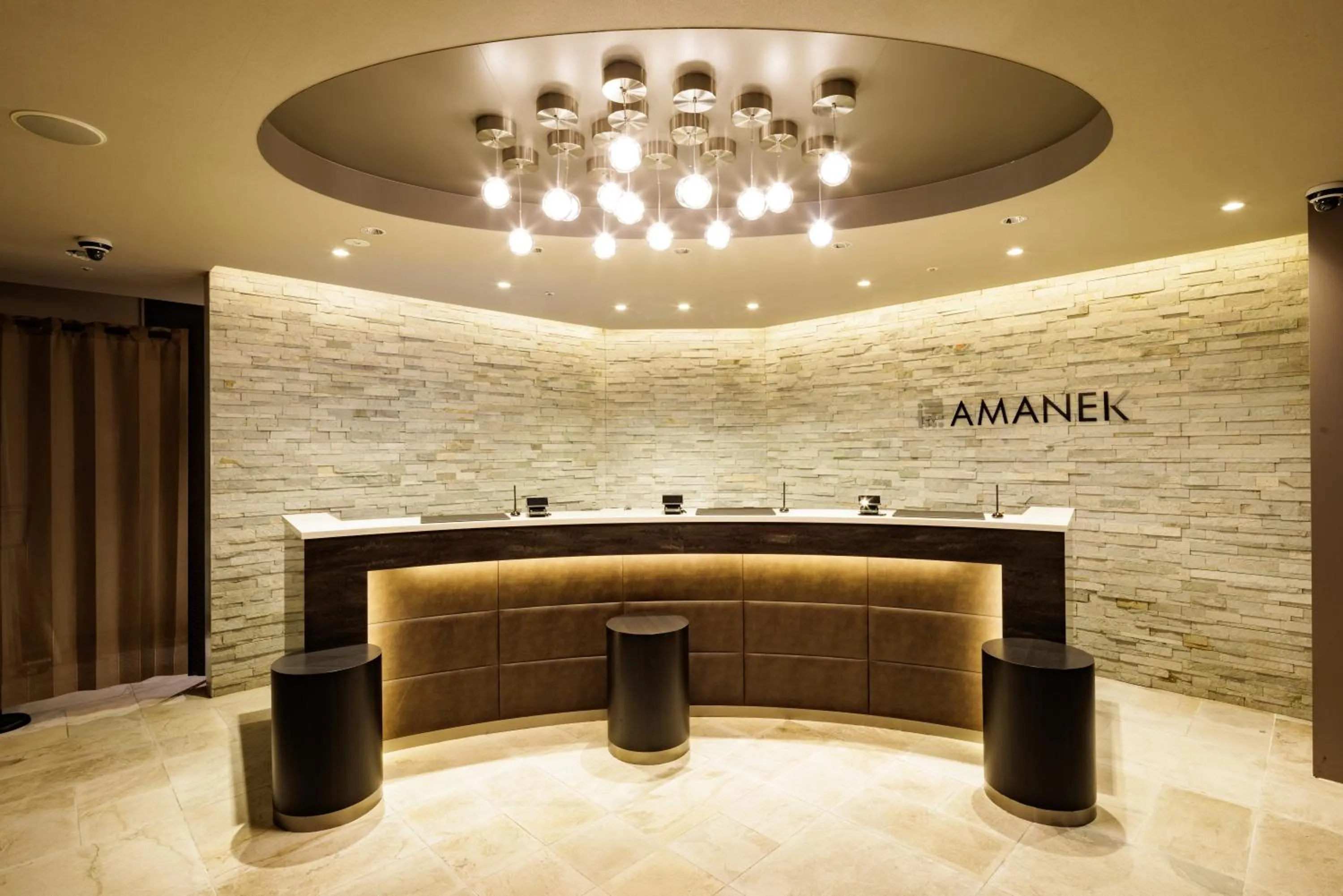 Lobby or reception in HOTEL AMANEK Osaka Namba