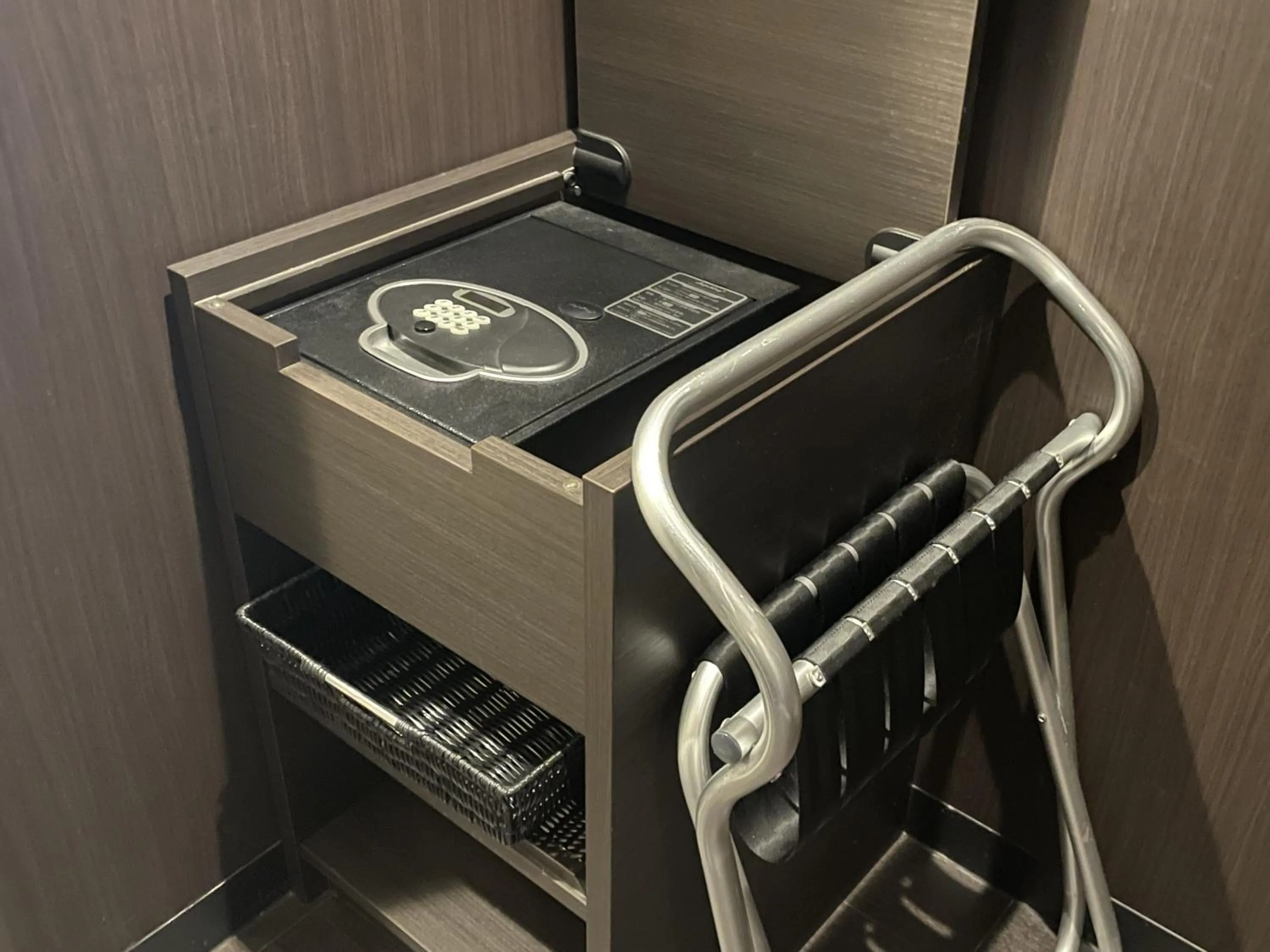 safe in HOTEL AMANEK Osaka Namba