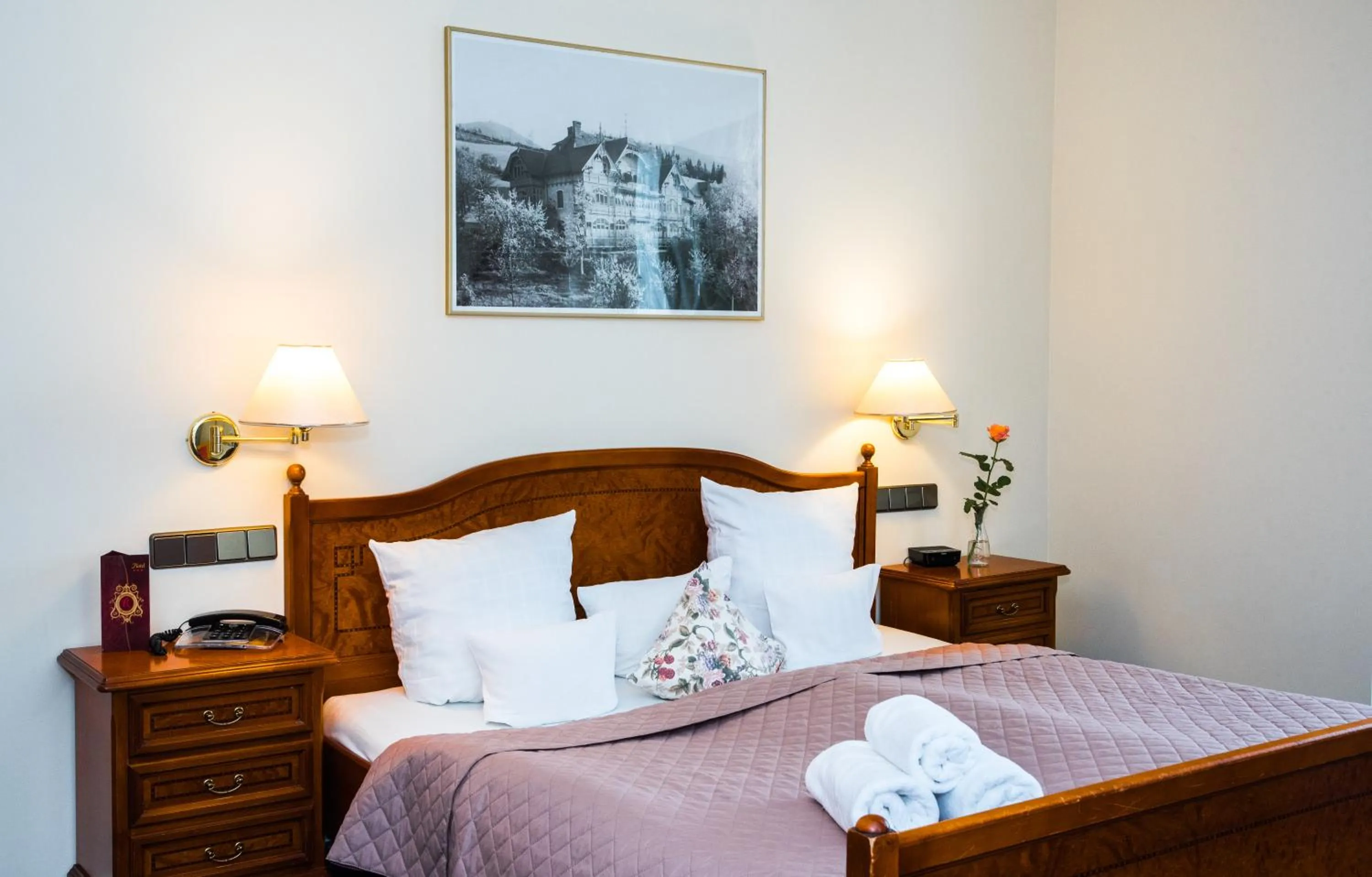 Bed in Hotel Rezydencja