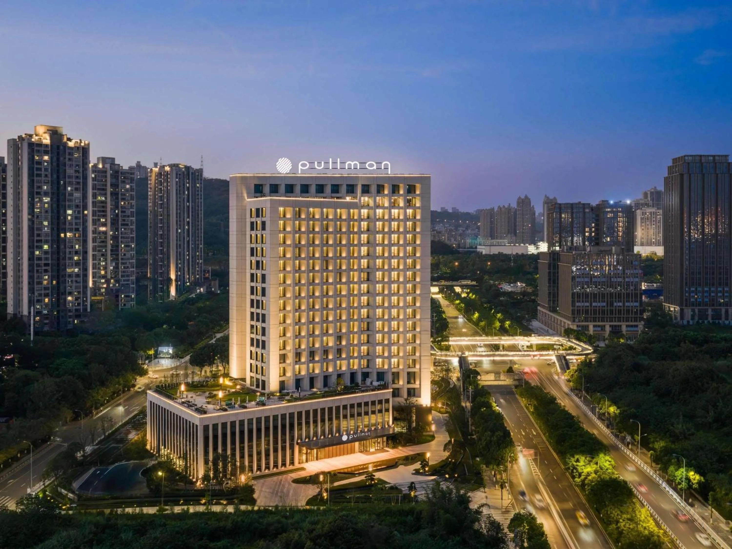 Property building in Pullman Chongqing Xiyue