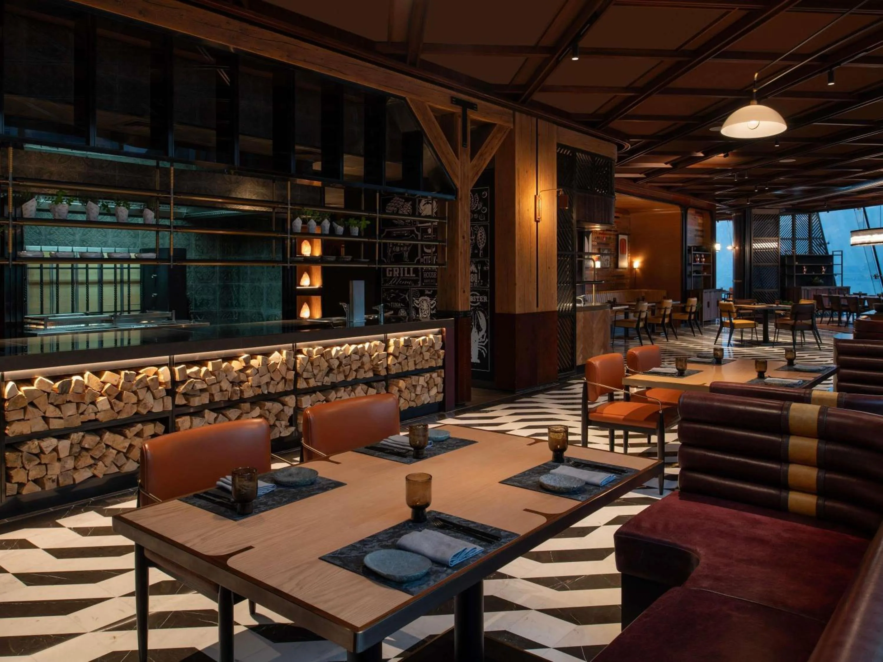 Restaurant/places to eat in Swissôtel Corniche Park Towers Doha