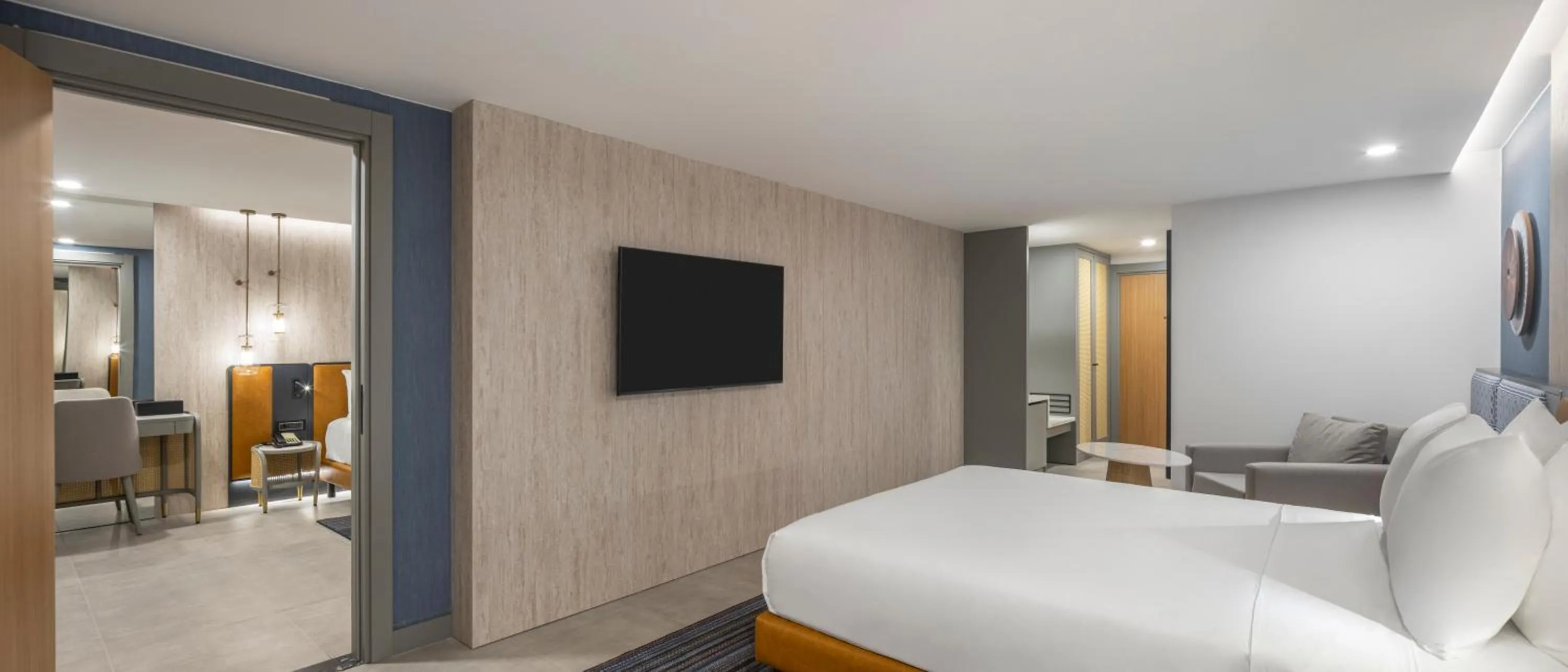 Bed in MERCURE ANTALYA KONYAALTI