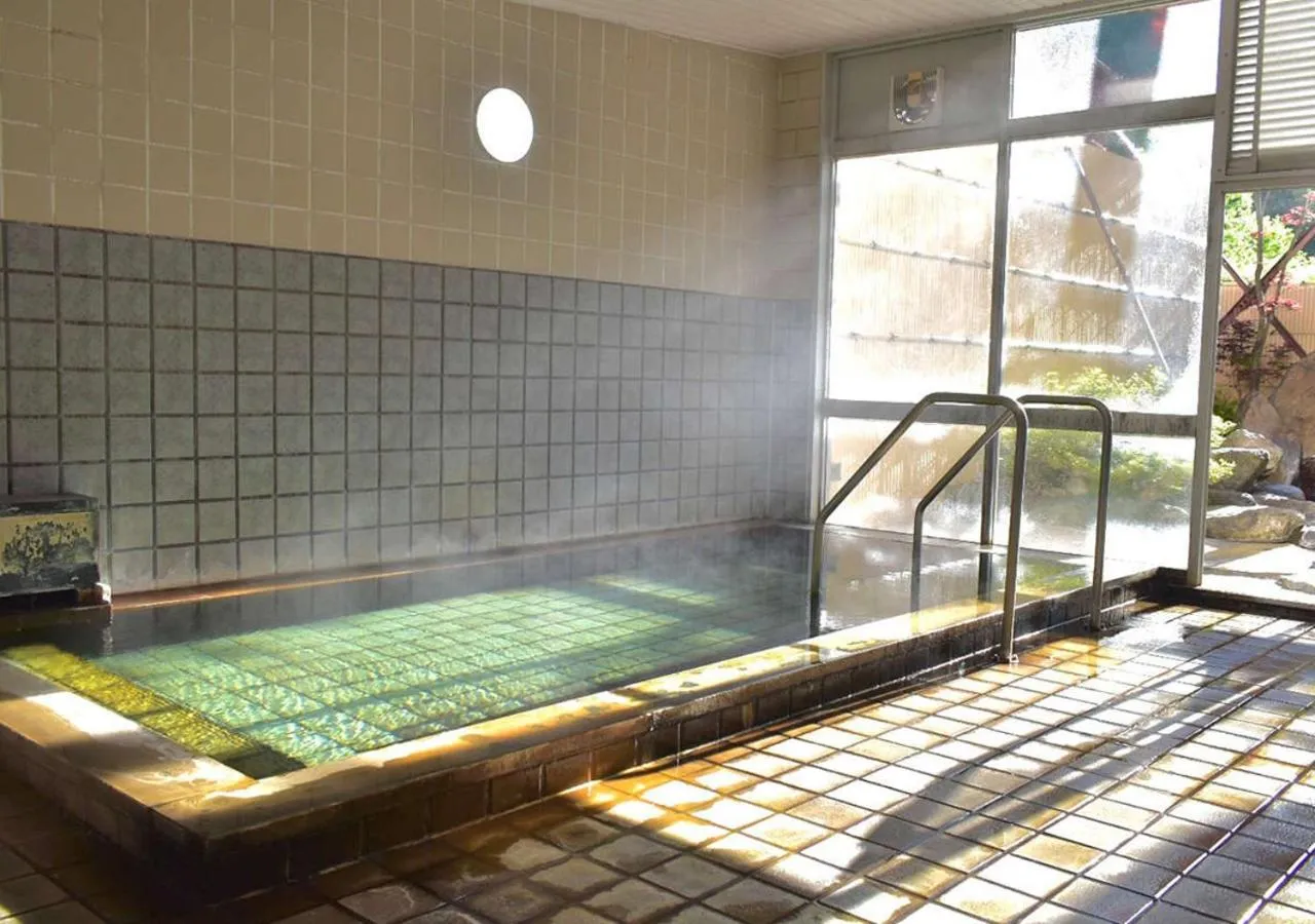 Hot Spring Bath in 筋肉と自然と遊ぶ宿 田島館