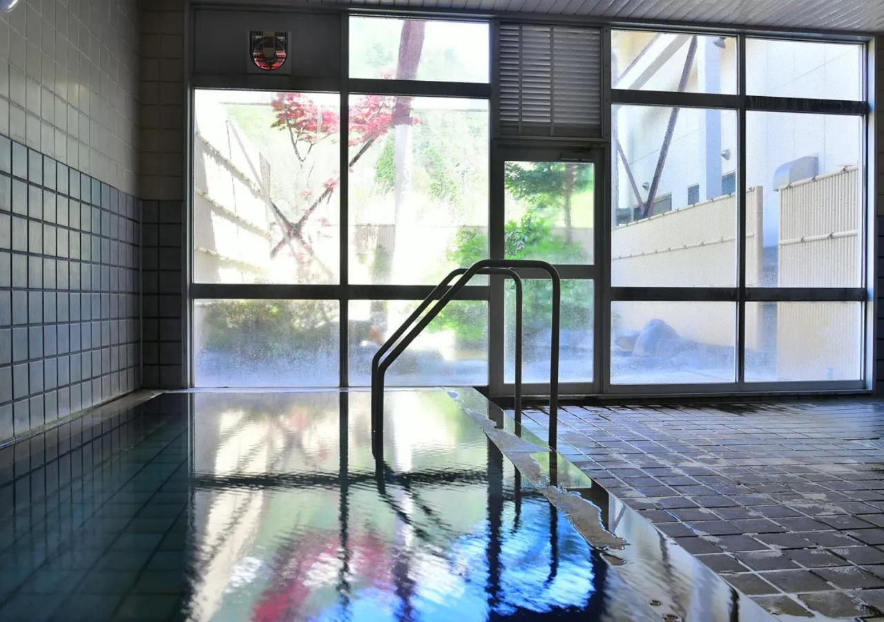 Hot Spring Bath in 筋肉と自然と遊ぶ宿 田島館