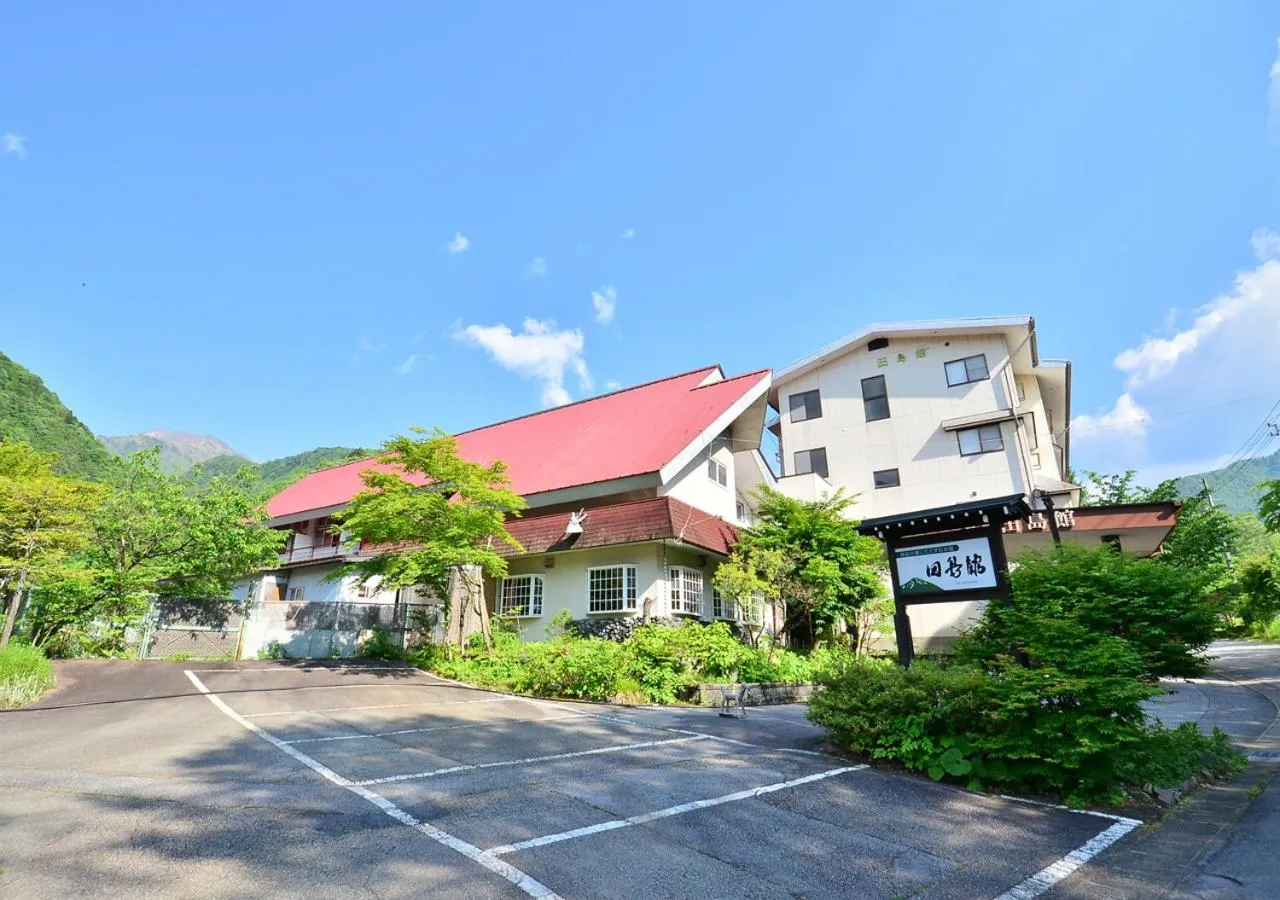 Property building in 筋肉と自然と遊ぶ宿 田島館