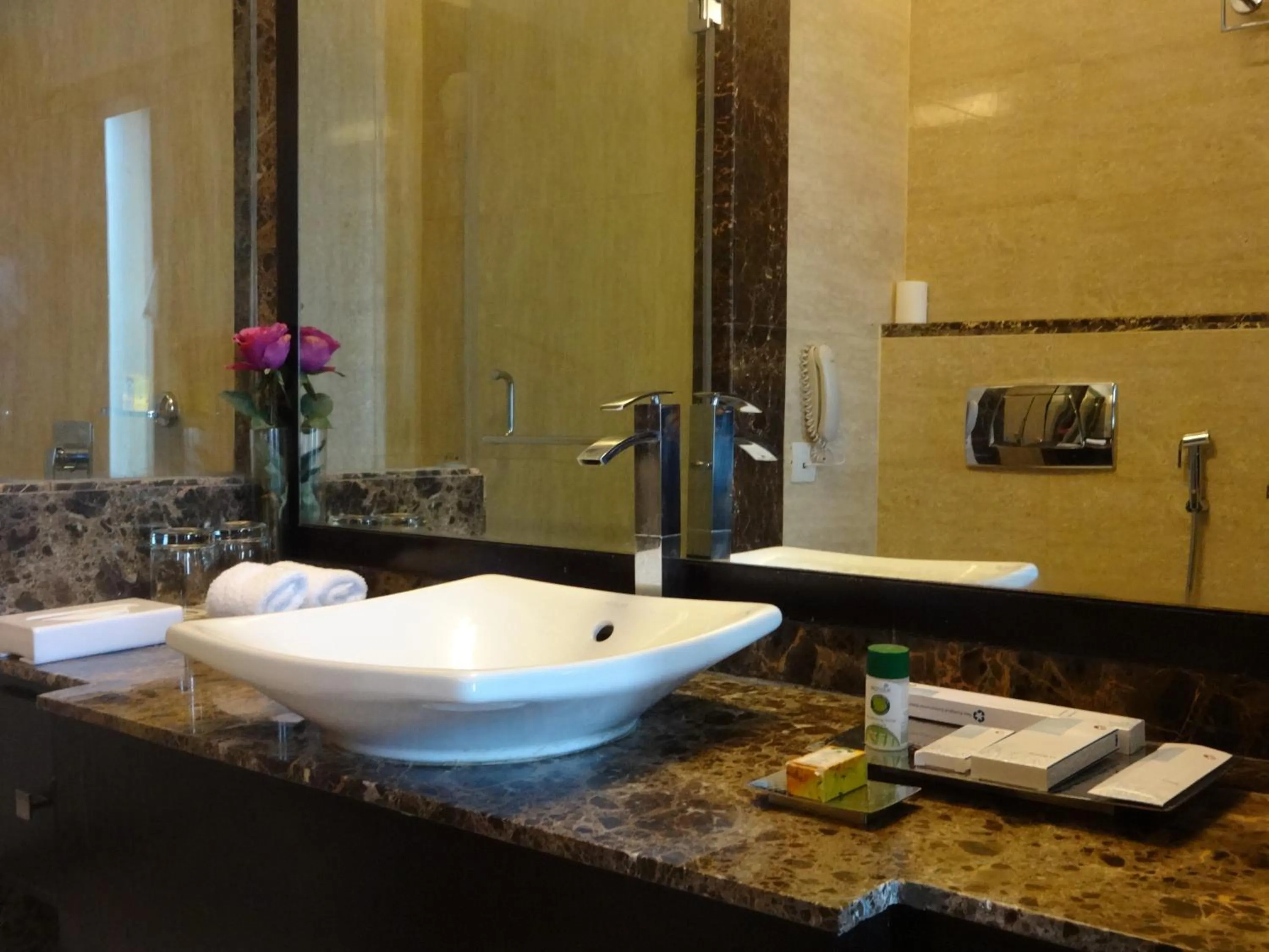 Bathroom in Fortune Park Orange, Sidhrawali, Gurugram - Member ITC Hotels' Group