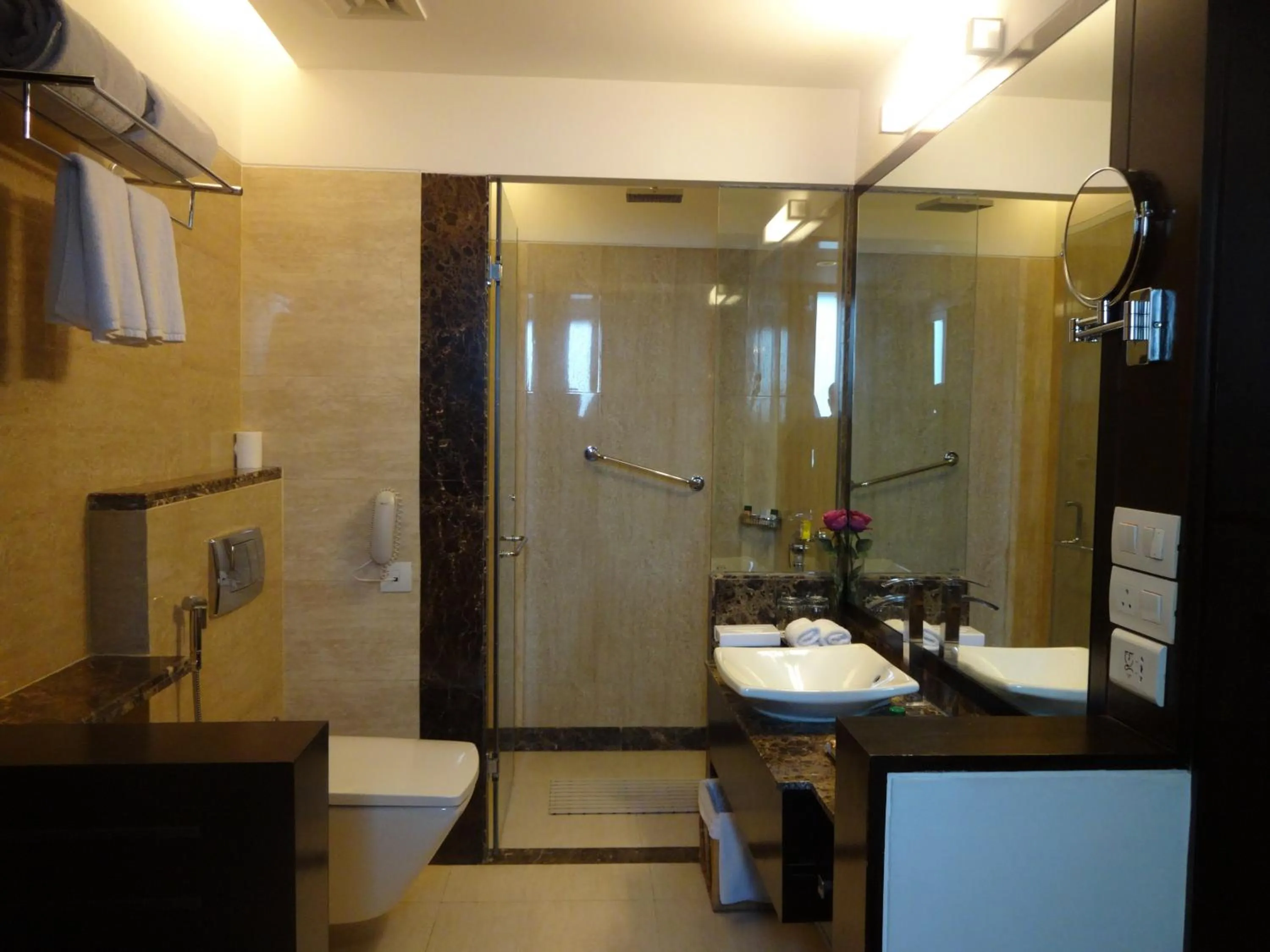 Bathroom in Fortune Park Orange, Sidhrawali, Gurugram - Member ITC Hotels' Group