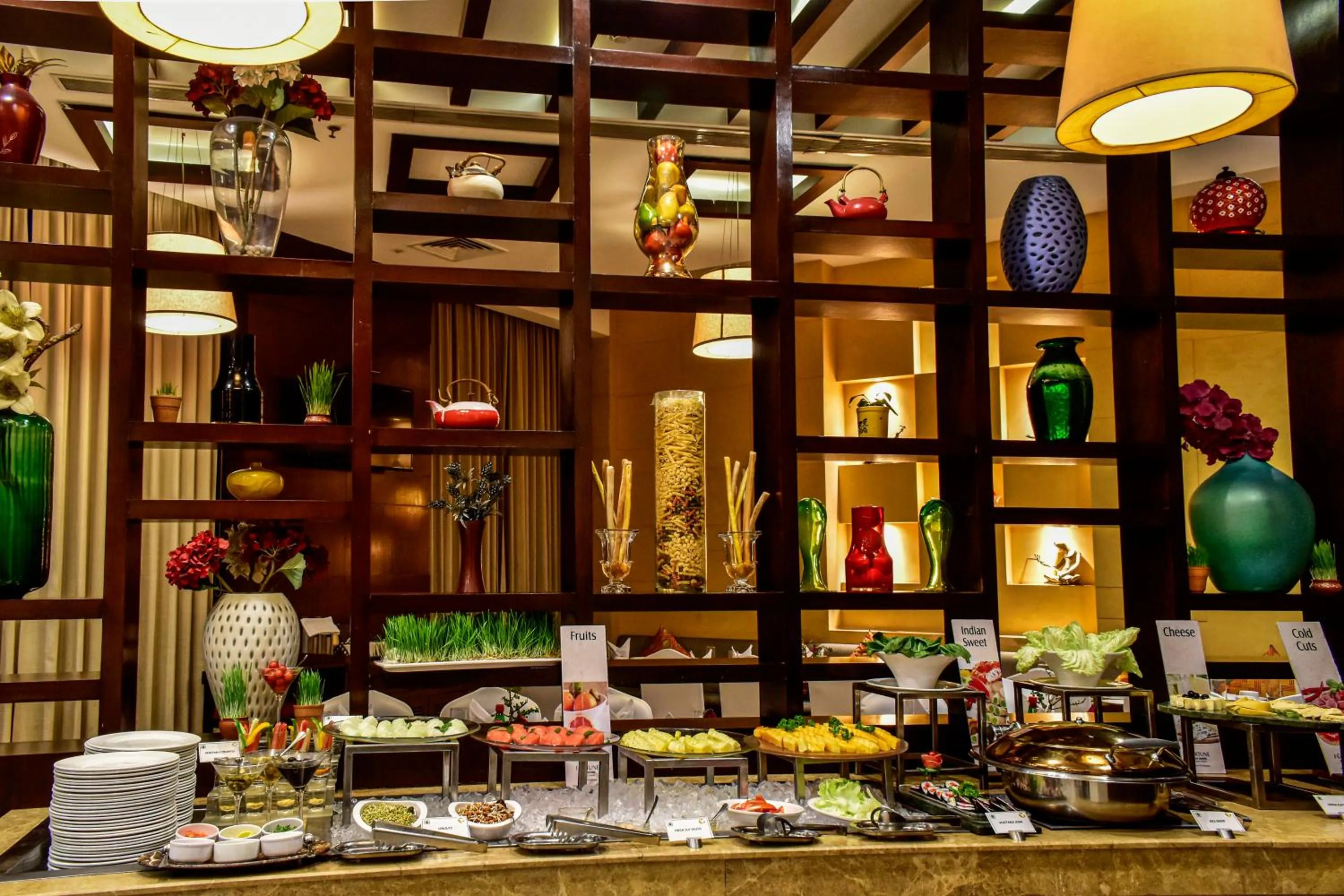 Food in Fortune Park Orange, Sidhrawali, Gurugram - Member ITC Hotels' Group
