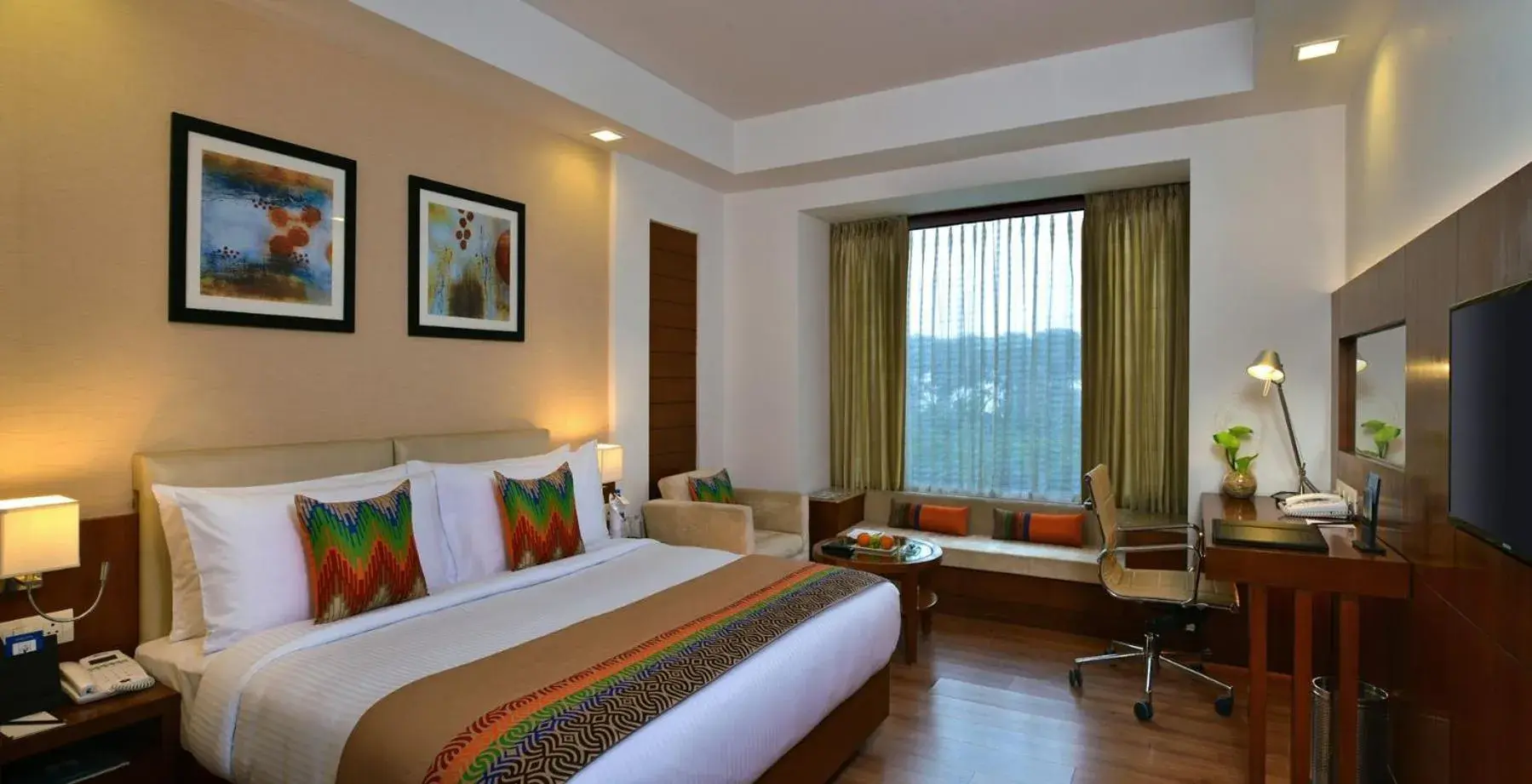 Deluxe Double Room - single occupancy in Fortune Park Orange, Sidhrawali, Gurugram - Member ITC Hotels' Group Deluxe Double Room - single occupancy in Fortune Park Orange, Sidhrawali, Gurugram - Member ITC Hotels' Group