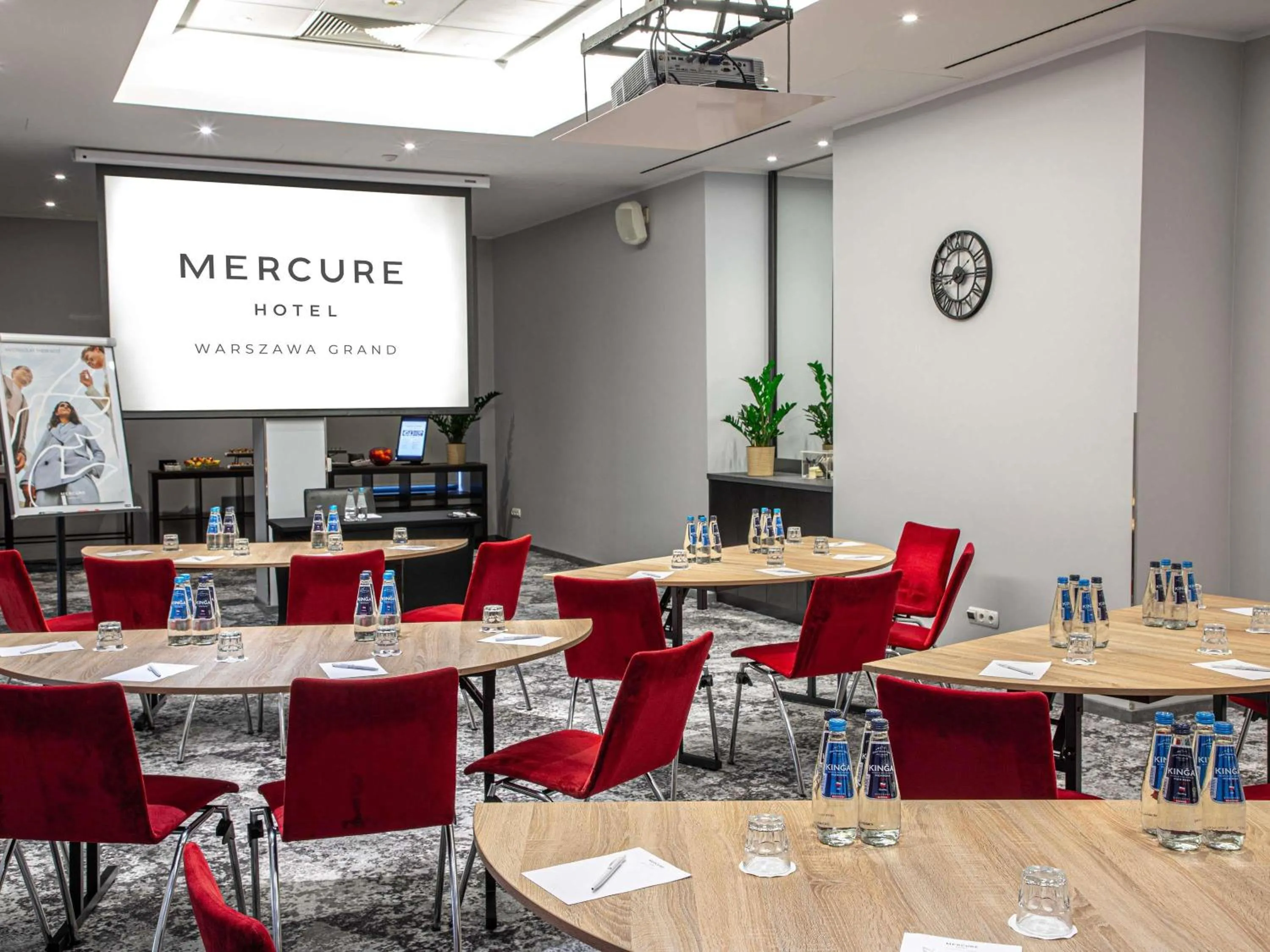 Meeting/conference room in Mercure Warszawa Grand