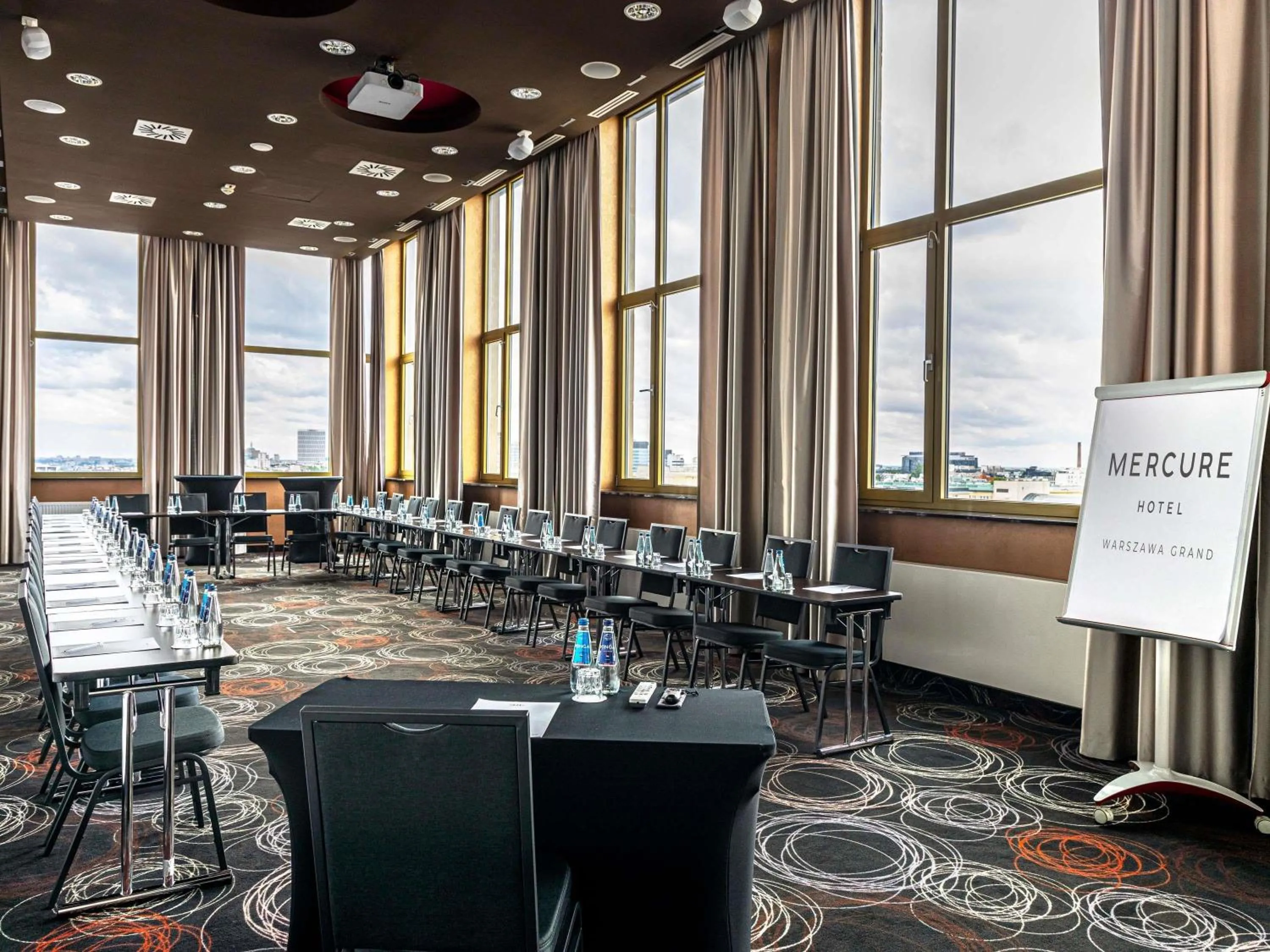 Meeting/conference room in Mercure Warszawa Grand