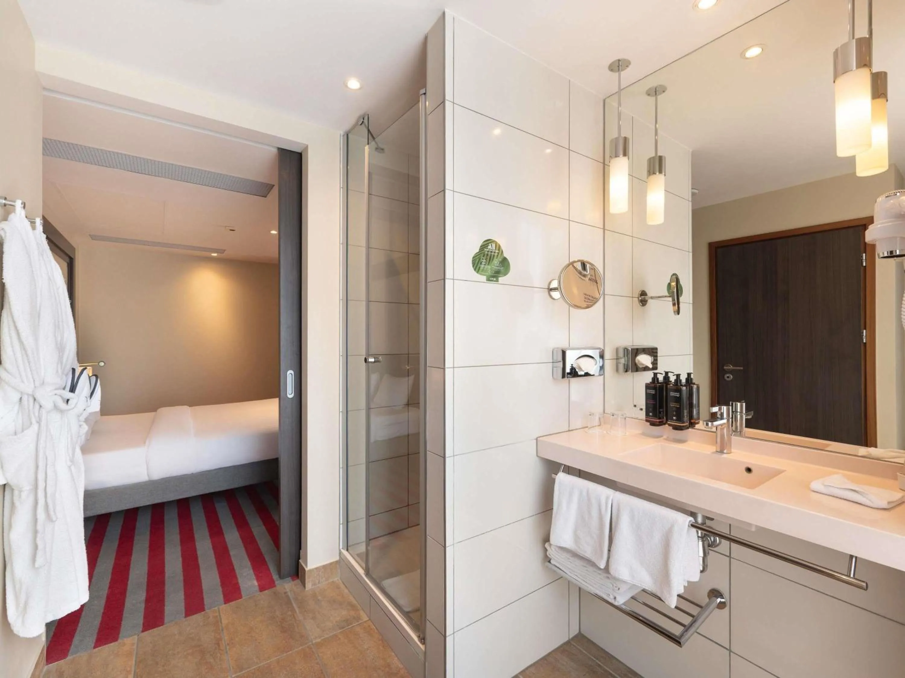 Bedroom, Bed in Mercure Warszawa Grand