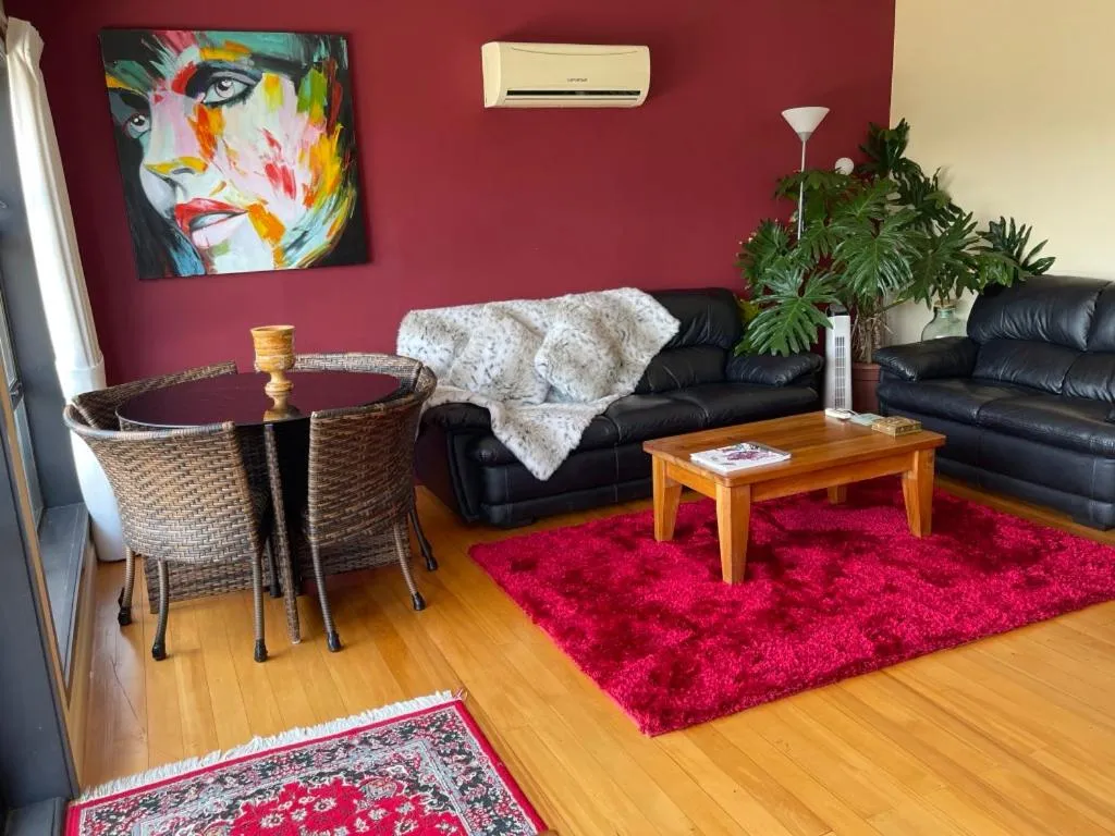 Lounge or bar in Harbour Lodge