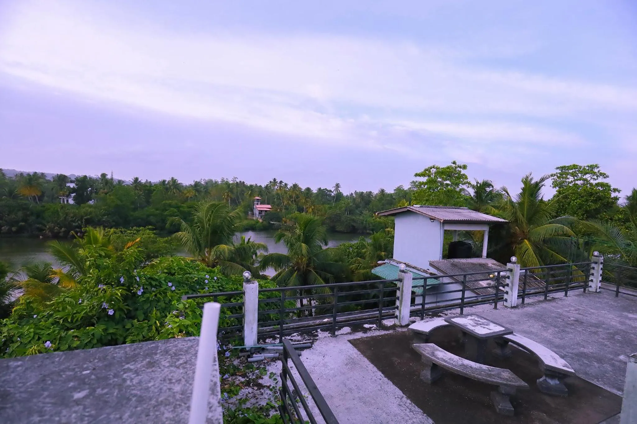 Property building in Tinara River Inn, Weligama