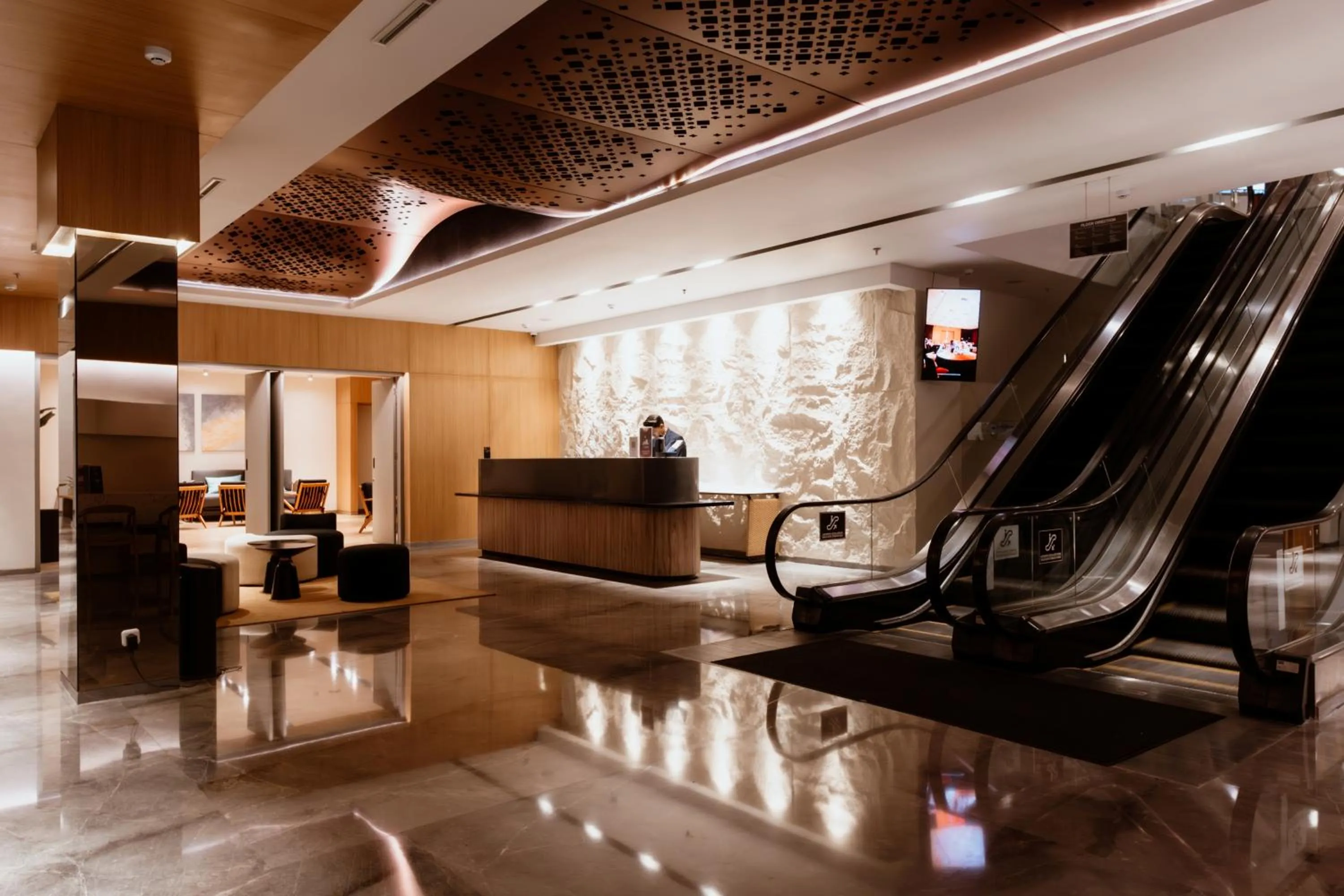 Lobby or reception in Ascent Premiere Hotel and Convention