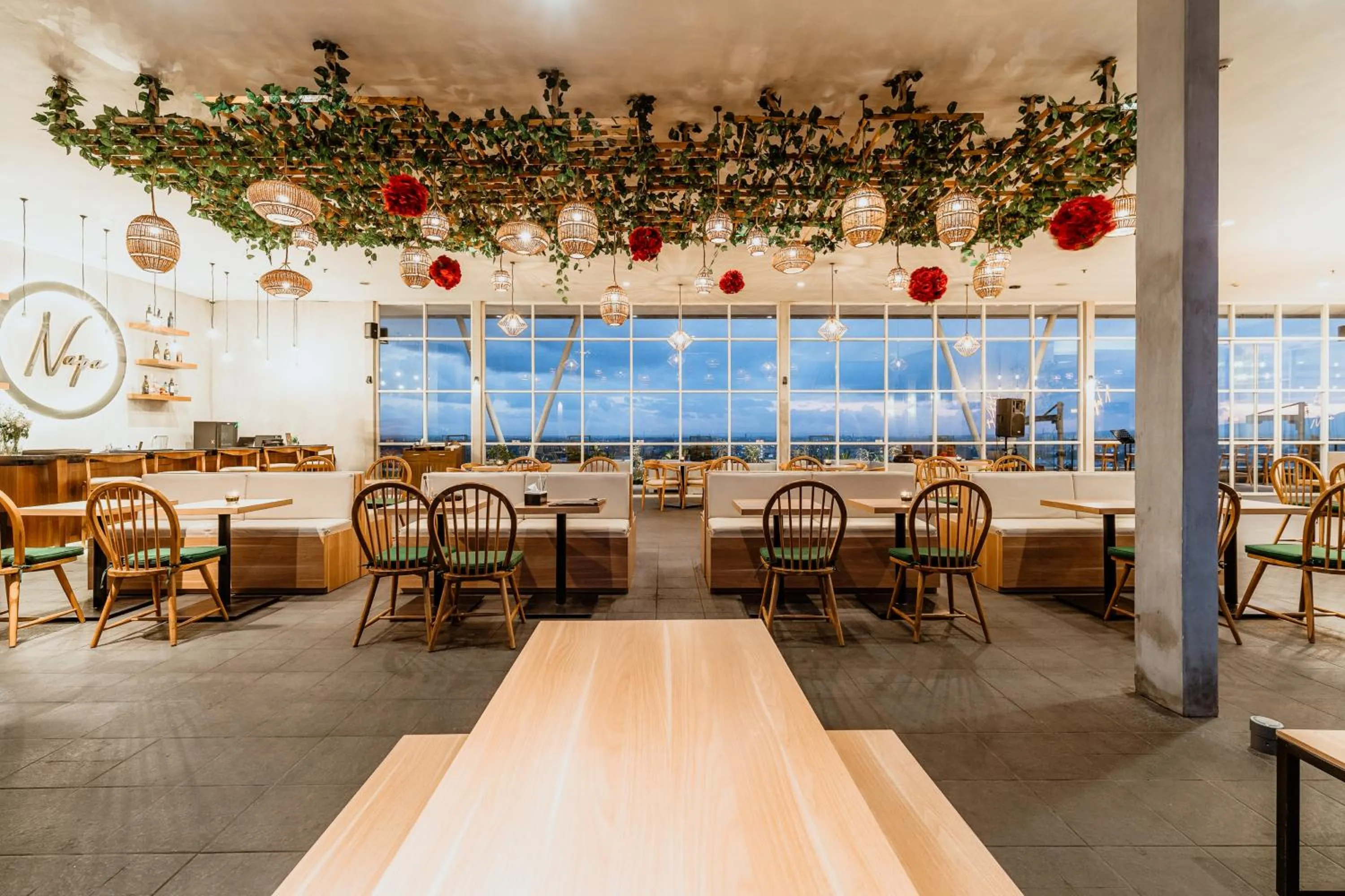 Lounge or bar in Ascent Premiere Hotel and Convention